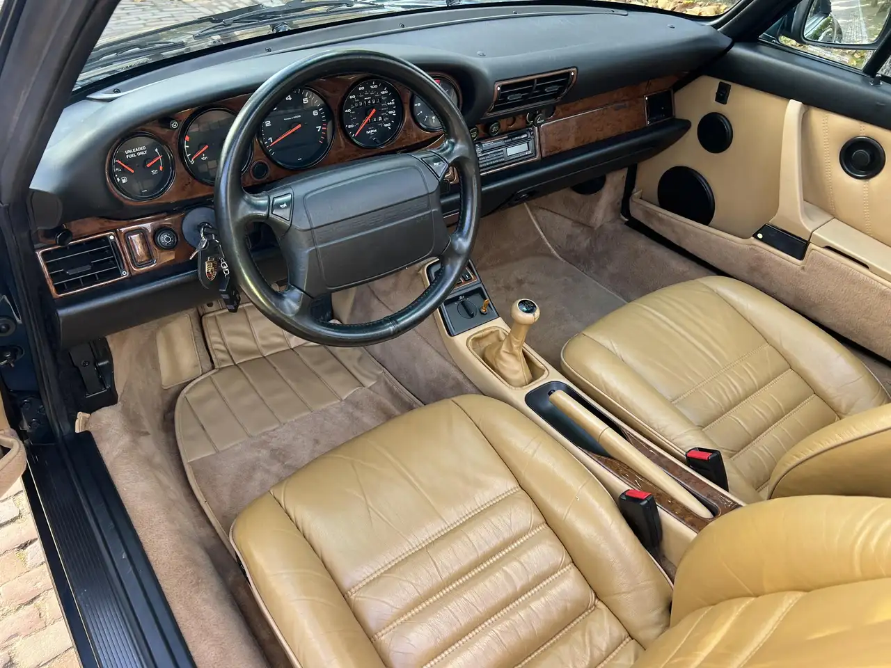 Porsche 964 Cabrio 2e eigenaar Airco Nieuw 3.6, foto 2