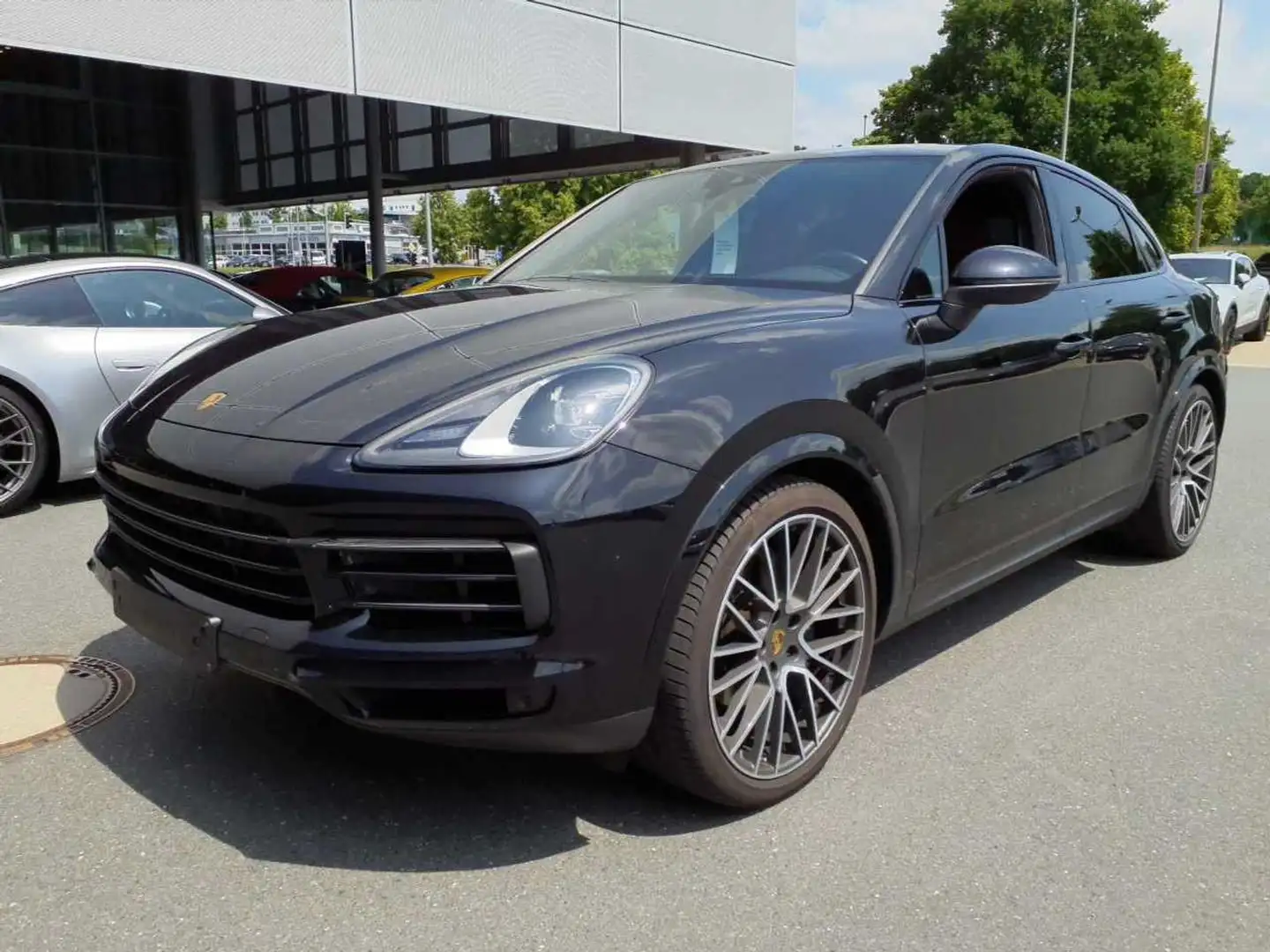 Porsche Cayenne Coupe Platinum Edition  *Schwarz/Rot*22z Schwarz - 1