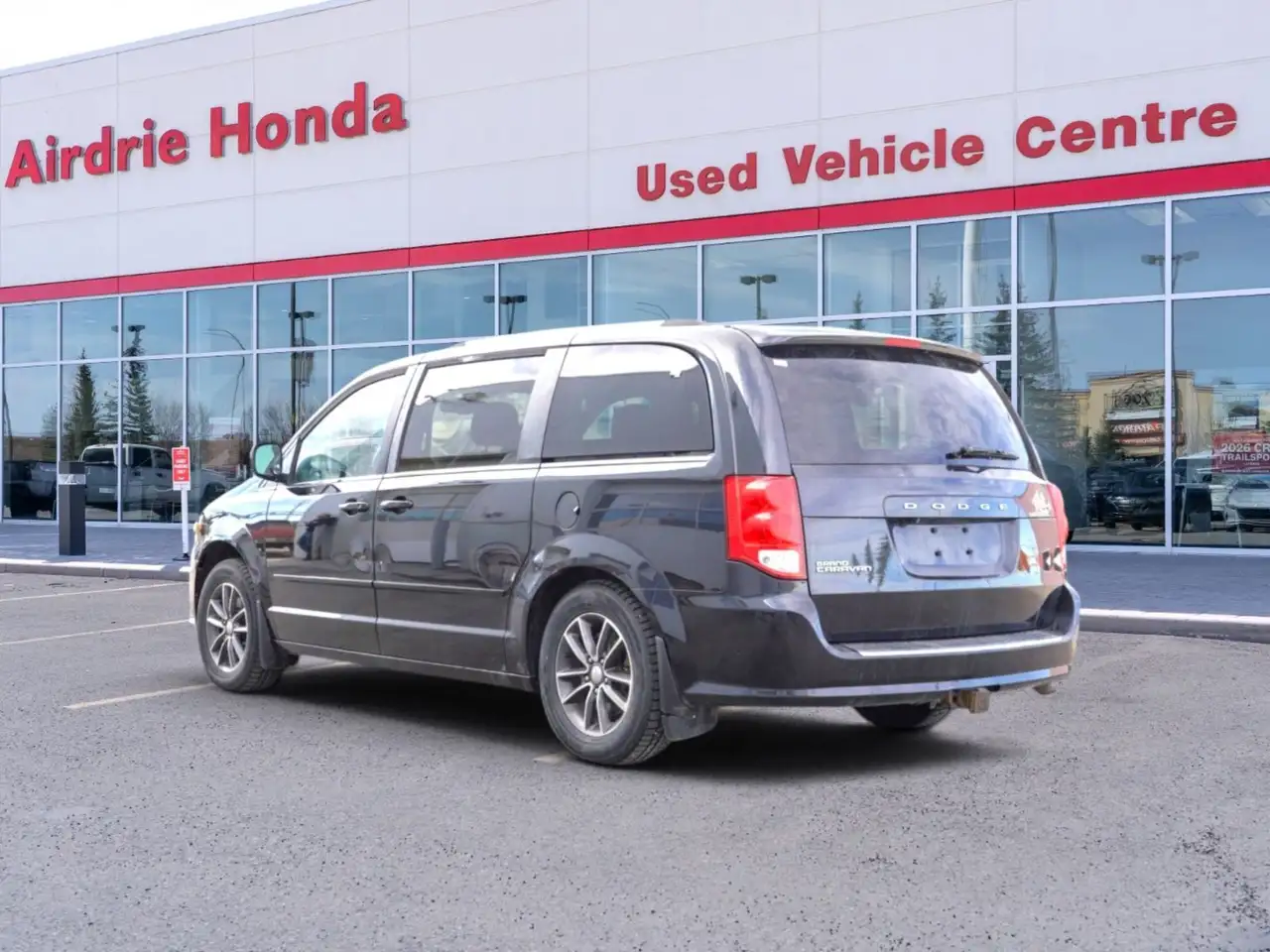 Dodge Grand Caravan снимка Dodge Grand Caravan