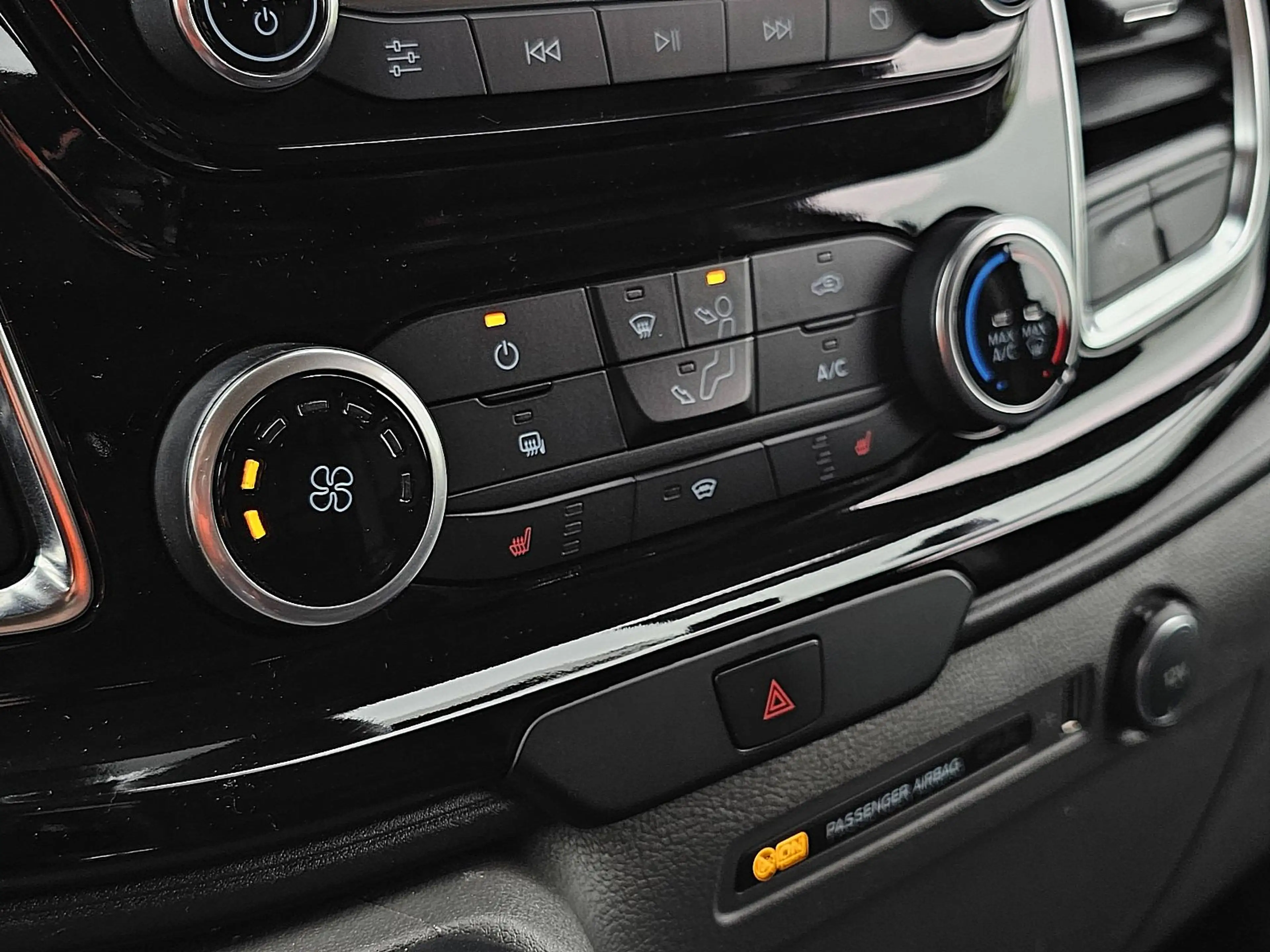 Ford Transit Custom 2.0 L2H1 Sport Navi — photo 10