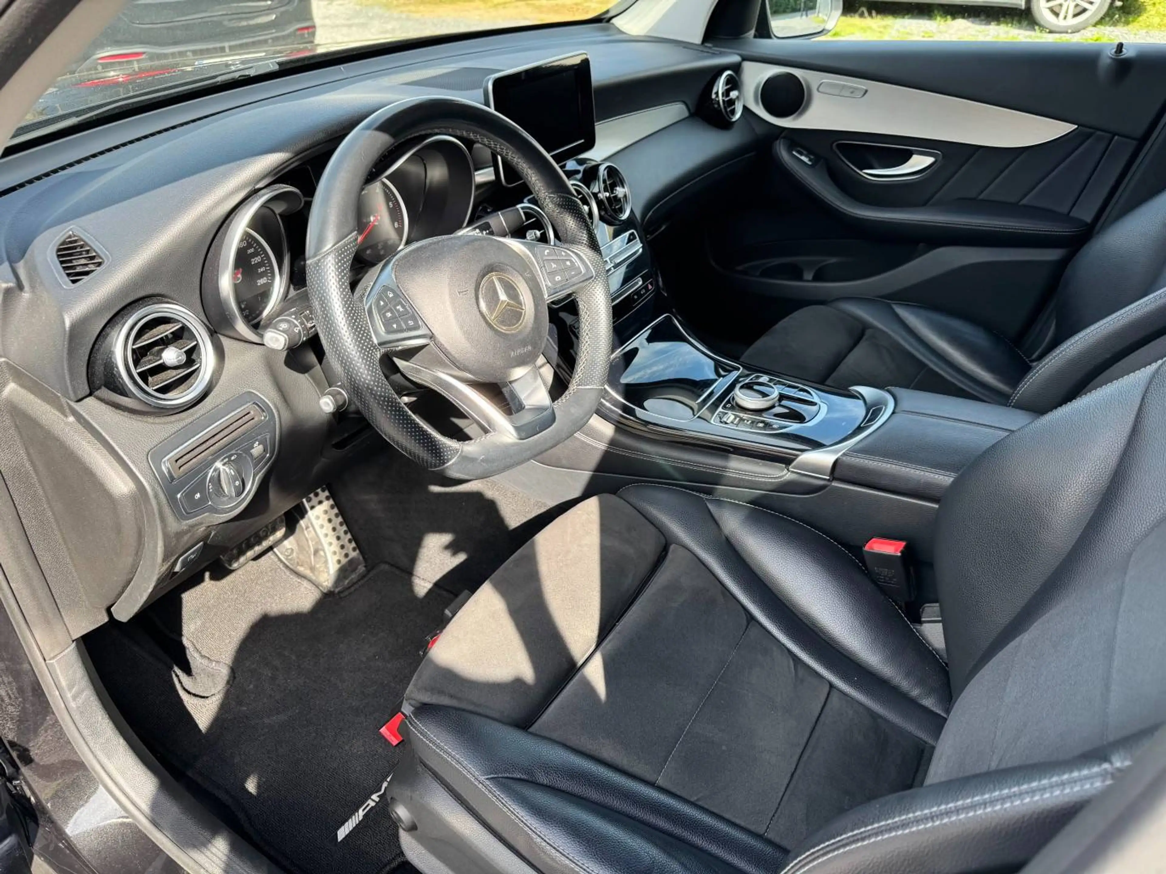 Mercedes-Benz GLC 250 GLC 250 d 4-Matic — photo 6