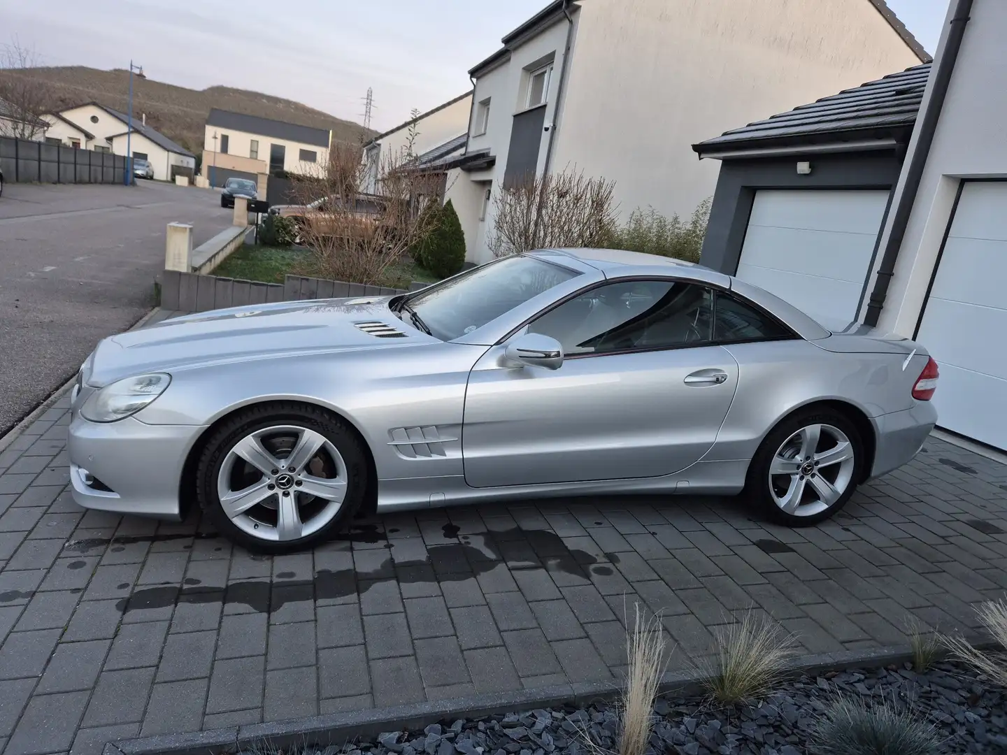 Mercedes-Benz SL 230 - 2