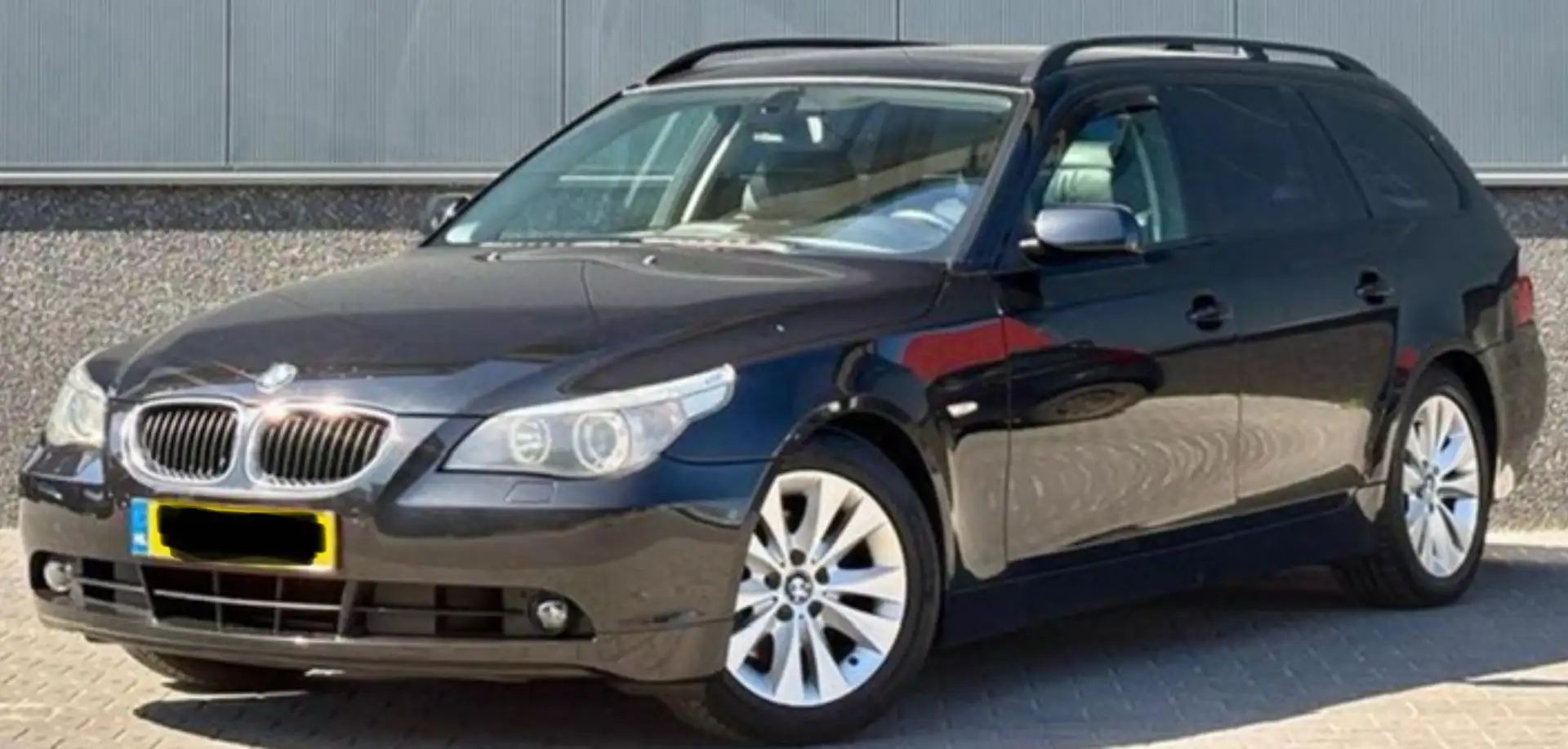 BMW 525 Executive Zwart - 2