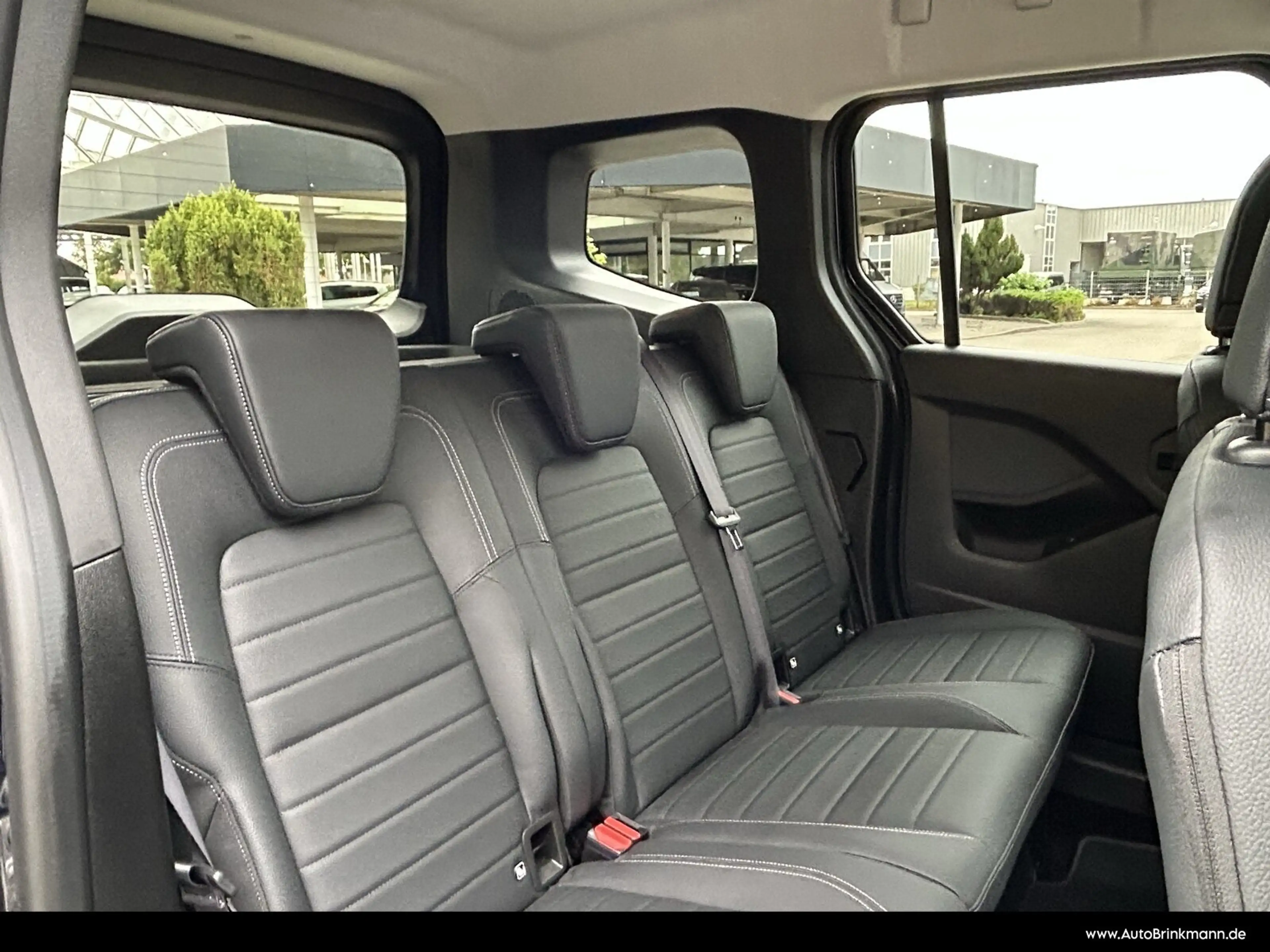 Mercedes-Benz T-Class T 180 d Progressive standard Edition/Kamera/MBUX — photo 11