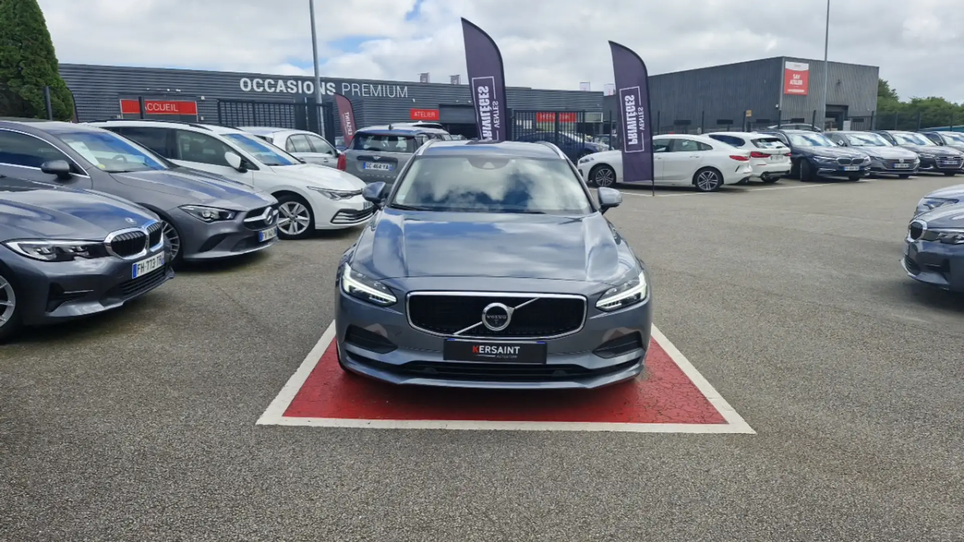 Volvo V90 D4 190 CH ADBLUE GEARTRONIC 8 MOMENTUM - 2