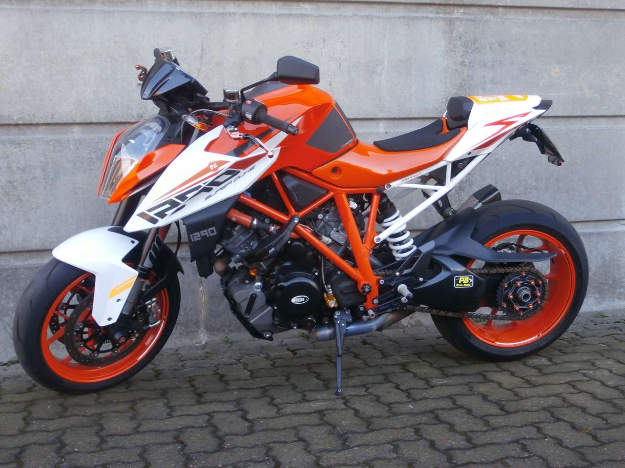 KTM 1290 Super Duke R 1290 Super Duke R ABS (2014 - 16)