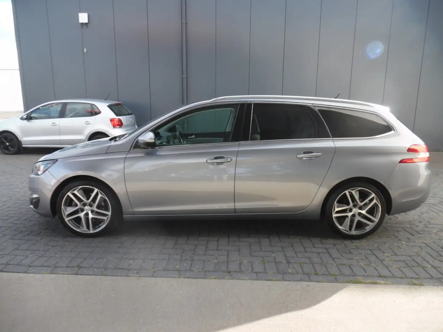 Peugeot 308 1.6 THP ALLURE Grijs - 2