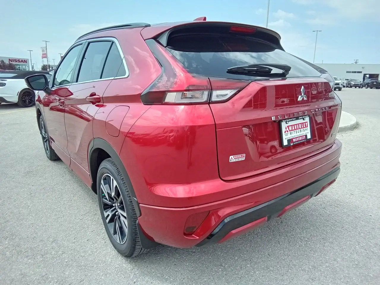Mitsubishi Eclipse Cross снимка Mitsubishi Eclipse Cross