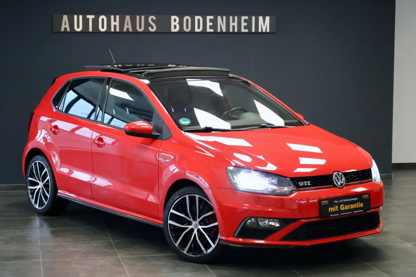 Volkswagen Polo V GTI BMT/Start-Stopp/PANO/CARPLAY/KAMERA Rot - 1