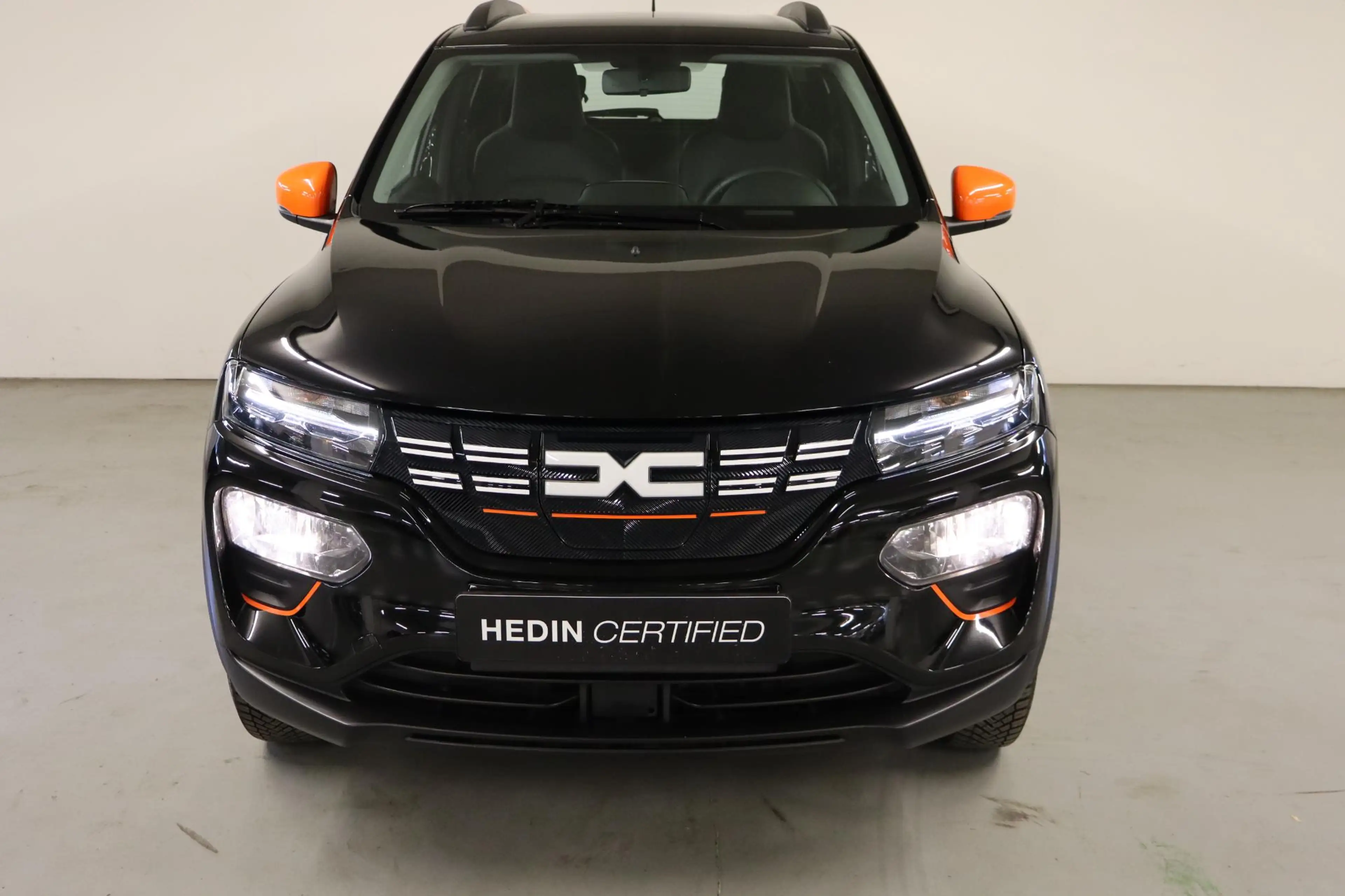 Dacia Spring Expression 27 kWh | MediaNav Multimedia & Navigati — photo 4