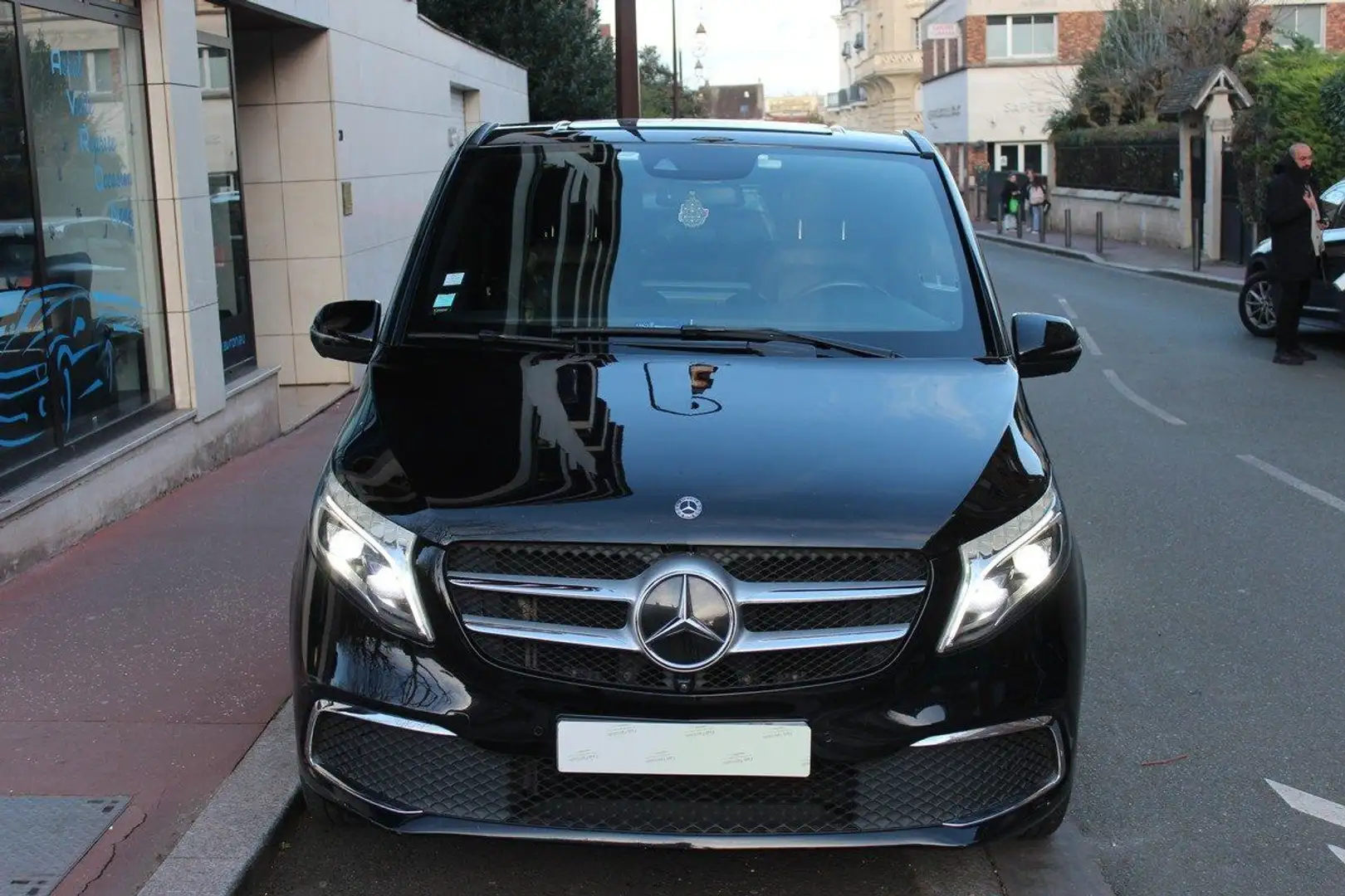 Mercedes-Benz V II (2) EXTRA-LONG 250 D AVANTGARDE Noir - 2