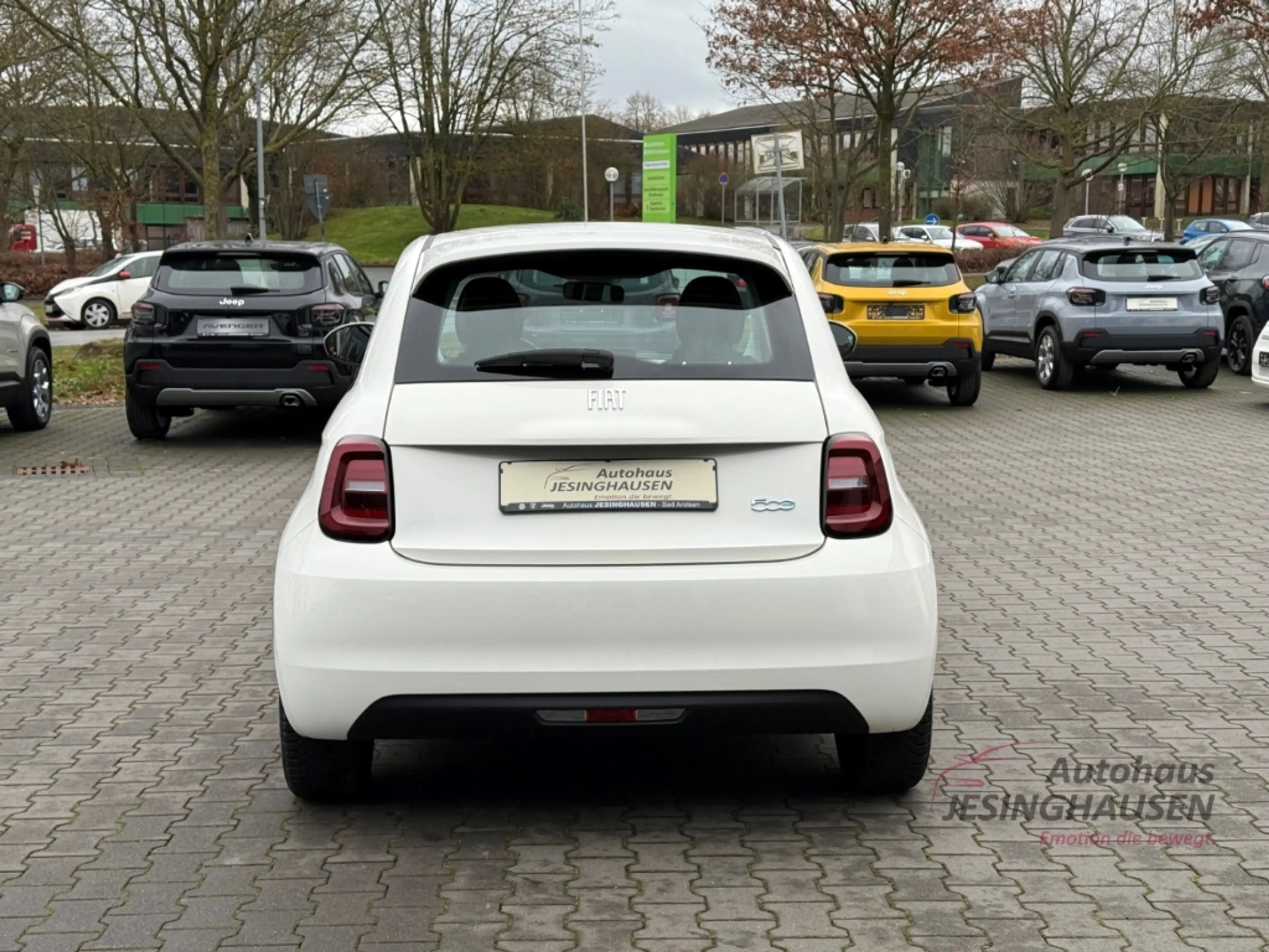 Fiat 500e 3+1 ZUSATZTÜR +Klimaaut.+Keyless+Tempomat+Schilder — photo 7