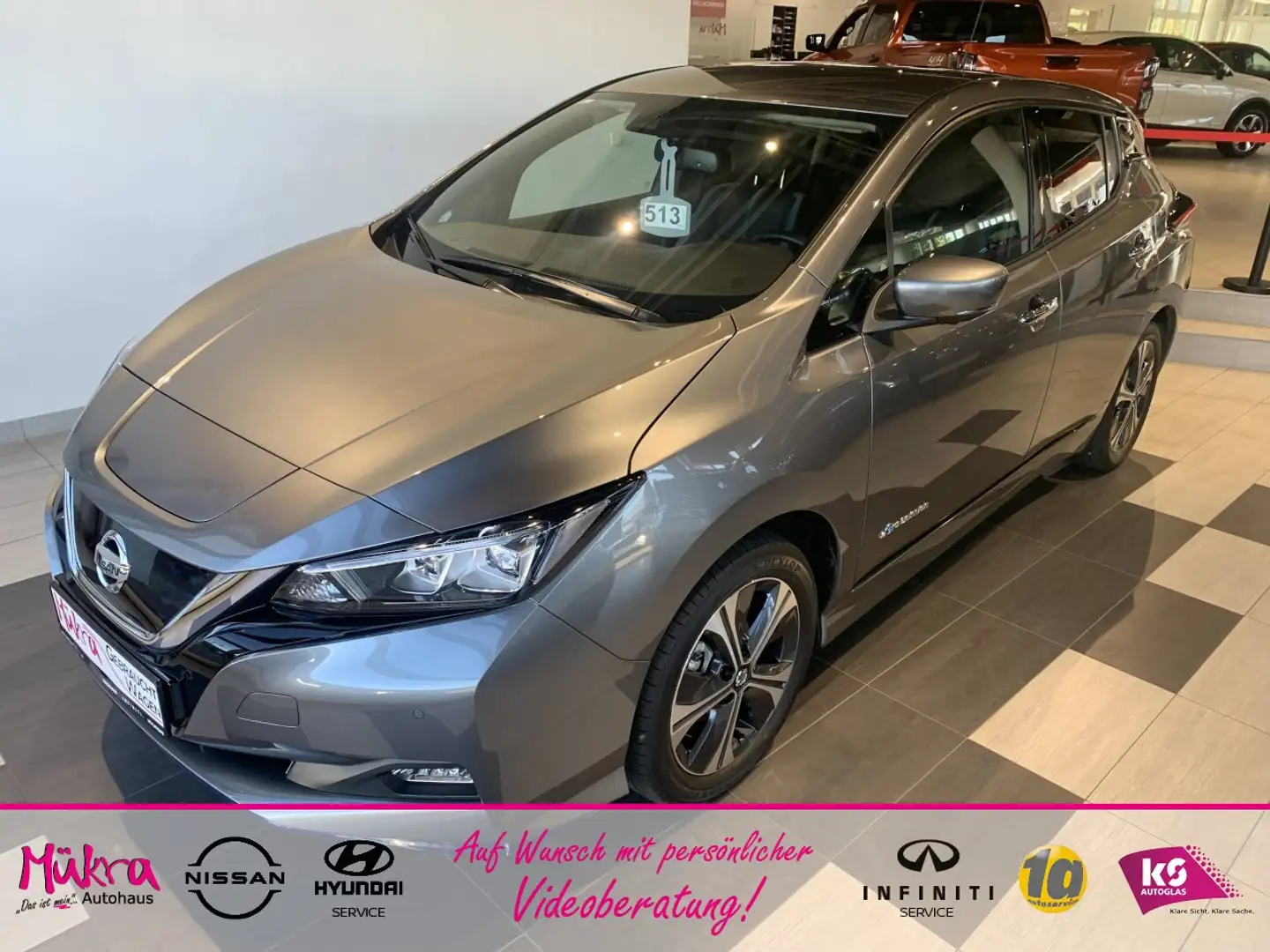 Nissan Leaf tekna 62kWh 8-fach Alu Bose Leder LED Klima Navi Silber - 1