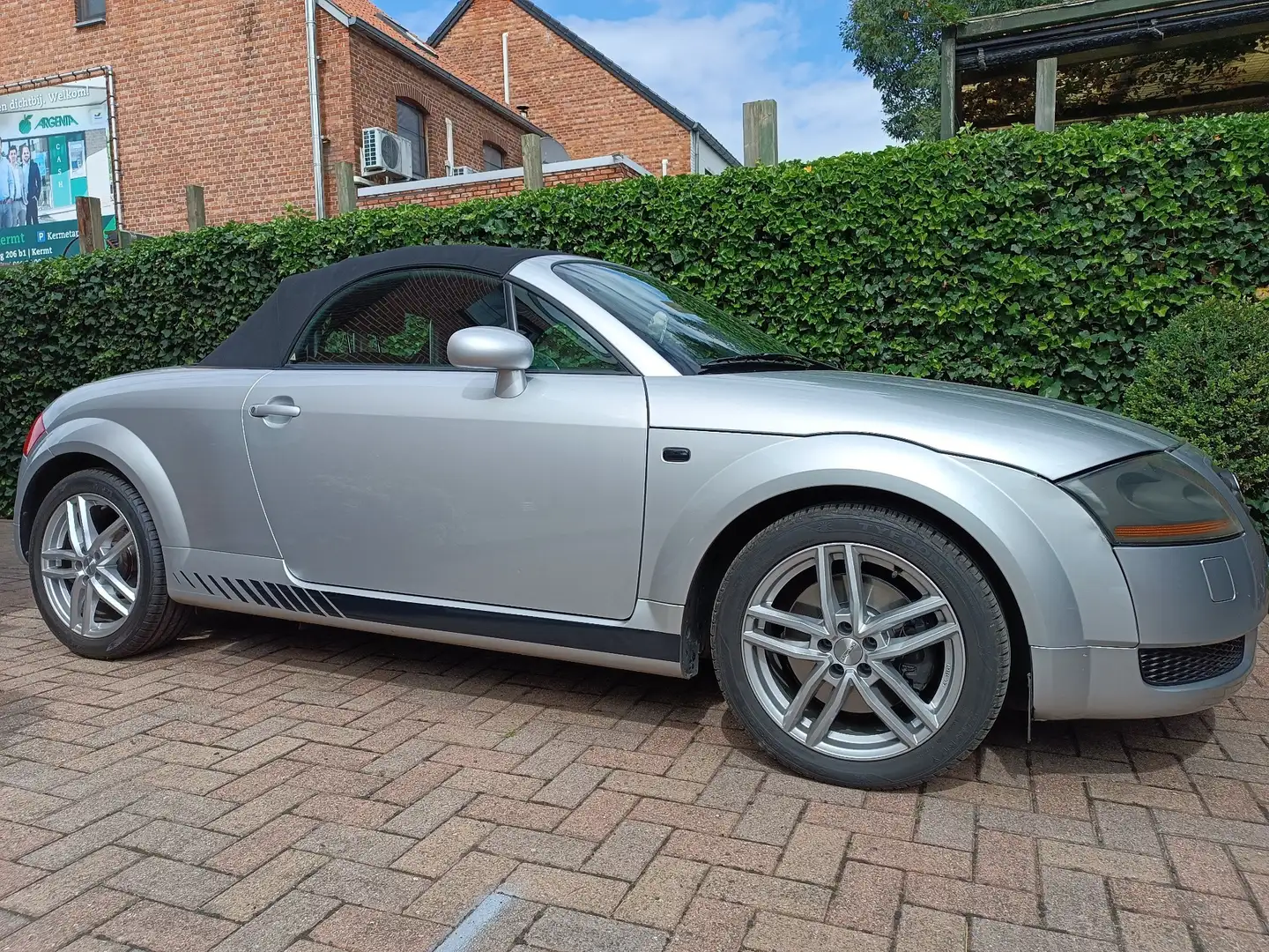 Audi TT Roadster 1.8 Turbo 5V - 2