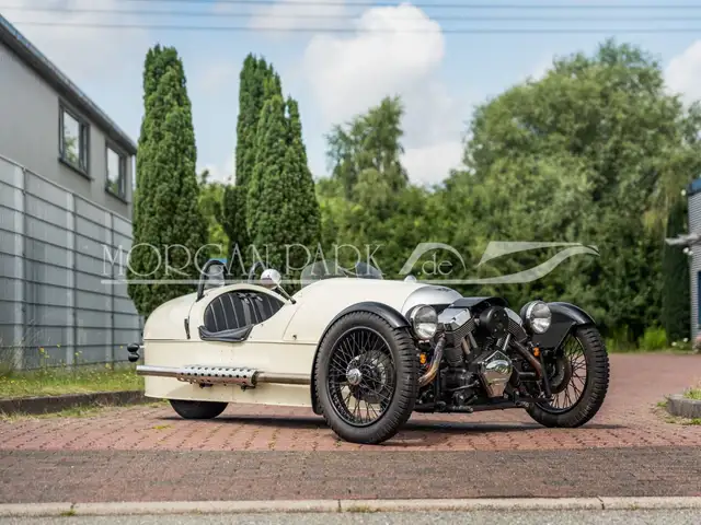 Morgan 3-Wheeler Langversion bis 1,98m 1 von10 weltweit