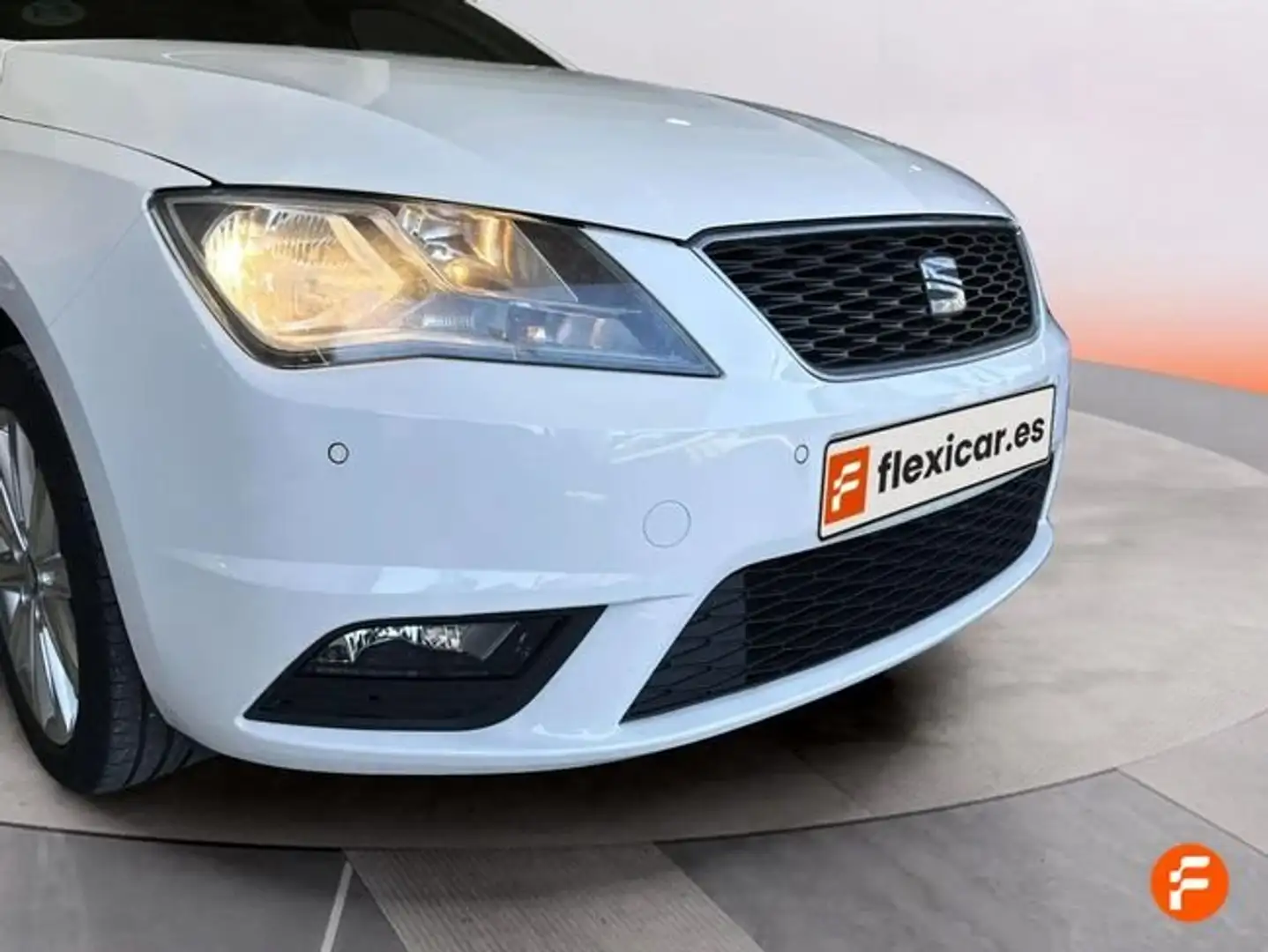 SEAT Toledo 1.2 TSI S&S Style 110 Blanco - 2