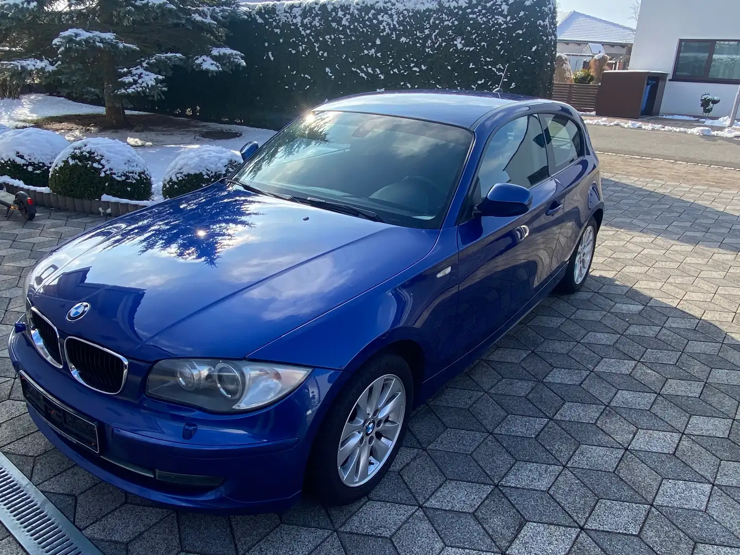 BMW 118 118d Coupe plava - 1