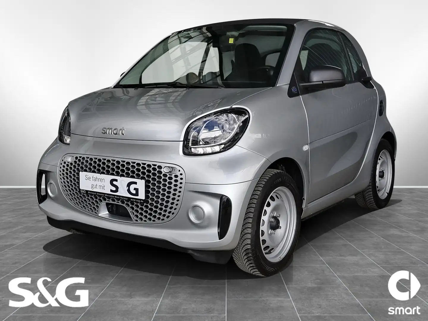 smart forTwo EQ 22 KW BORDLADER+SITZHEIZUNG+TEMPOMAT Silber - 1