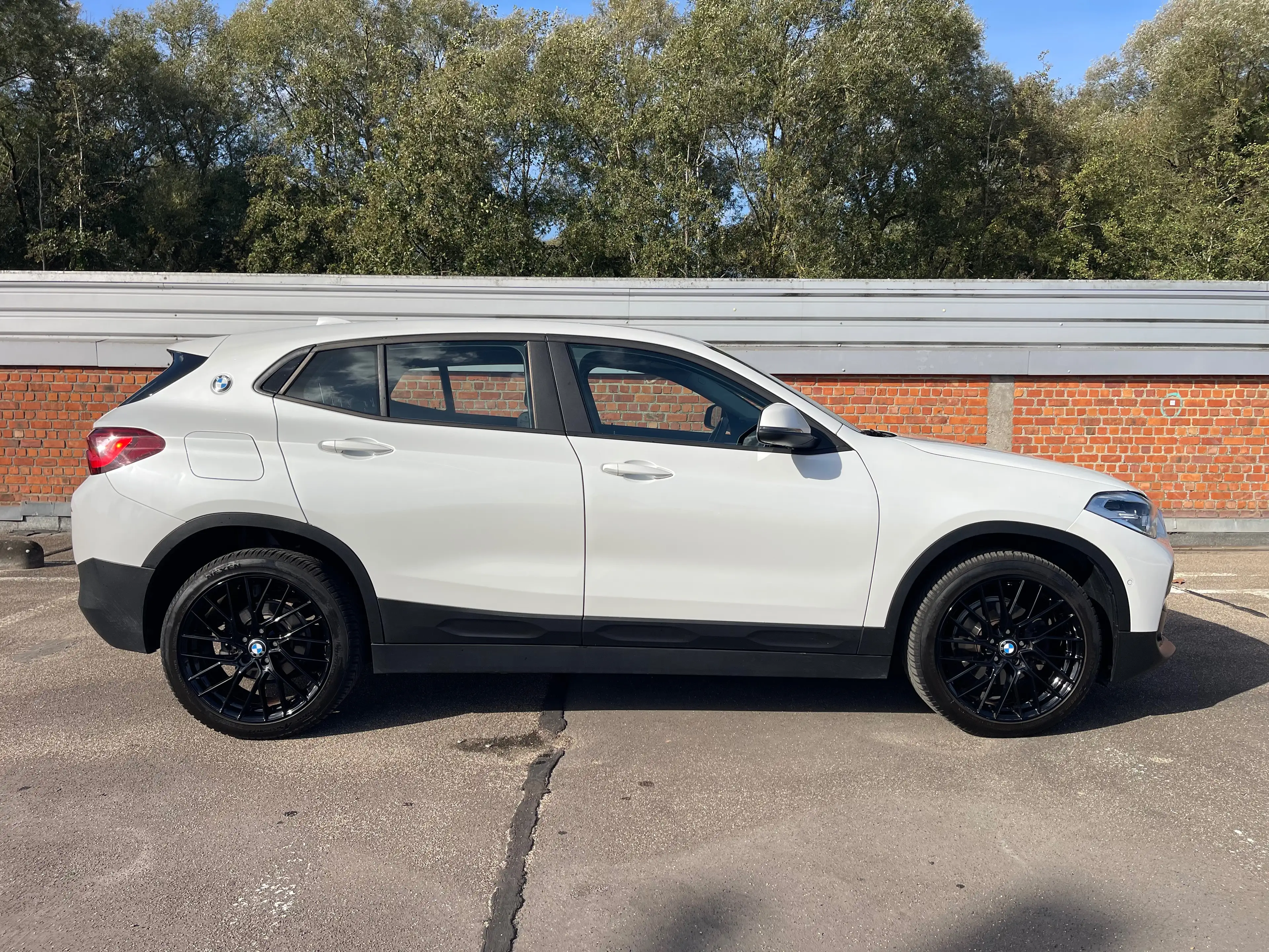 BMW X2 X2 1.5iA sDrive18 OPF (EU6AP) — photo 2