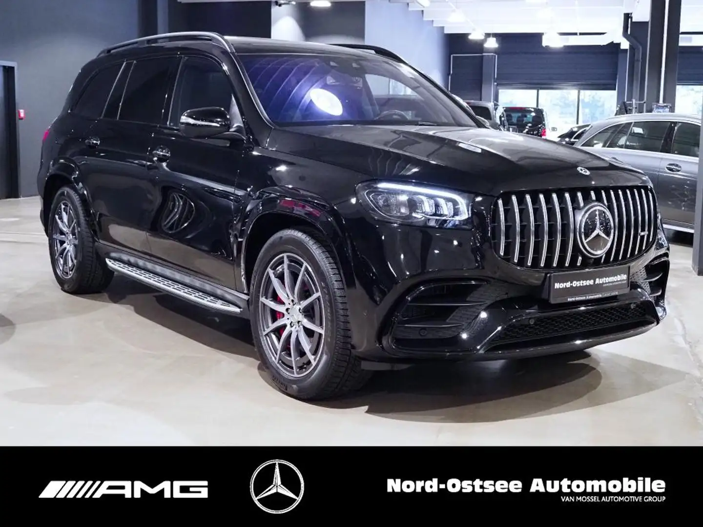 Mercedes-Benz GLS 63 AMG 4M  HUD AHK Night Pano Multi 7Sitze Schwarz - 2
