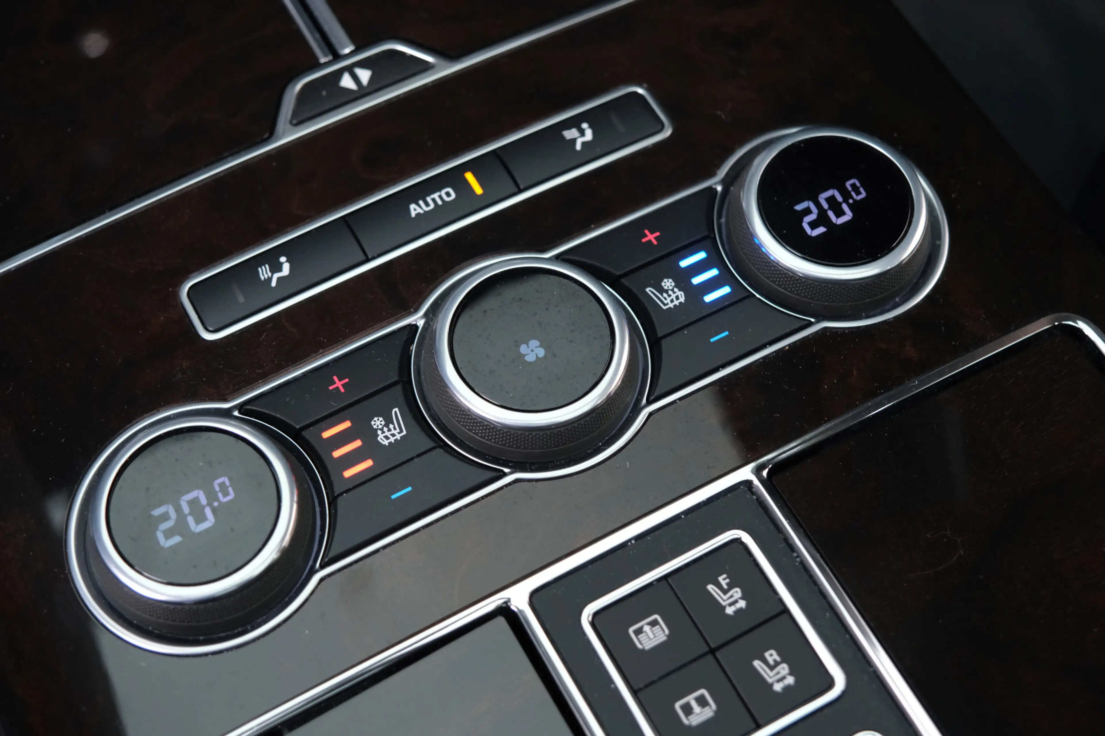 Land Rover Range Rover 5.0 V8 551PK SV Autobiography | Special Edition Pa — photo 47