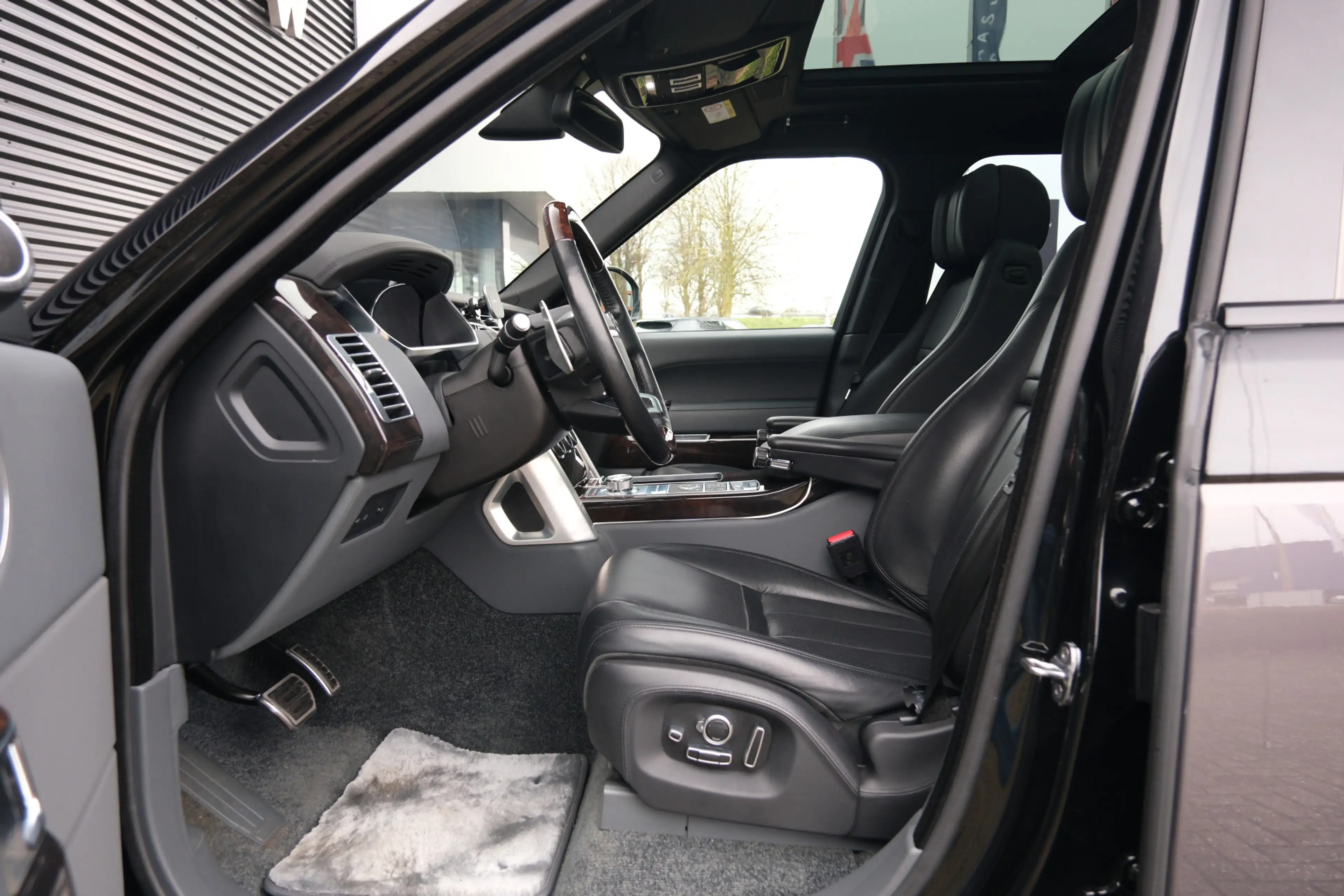 Land Rover Range Rover 5.0 V8 551PK SV Autobiography | Special Edition Pa — photo 4
