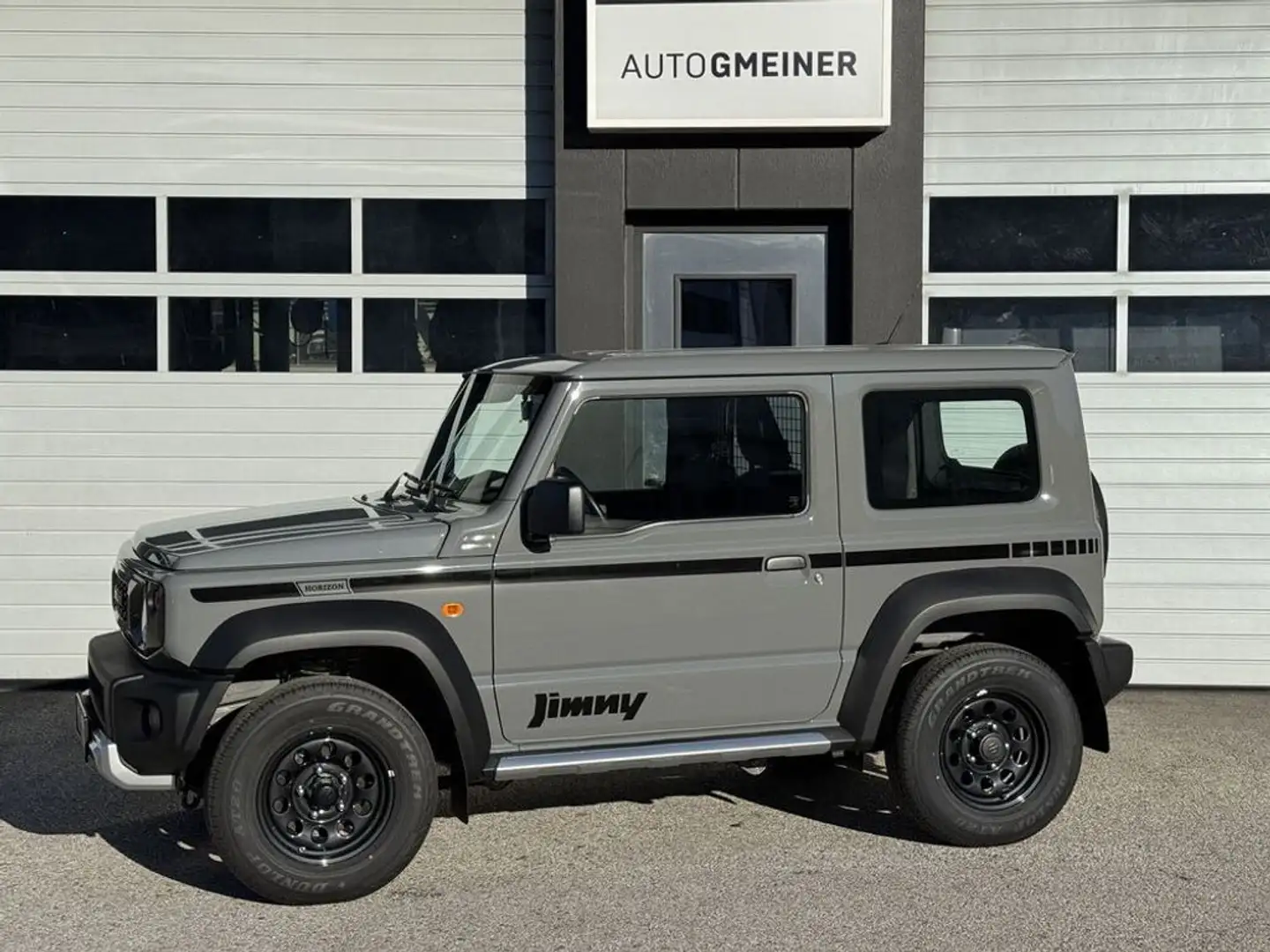 Suzuki Jimny Comfort limitierte Sonderedition ''Horizon'' Grau - 2