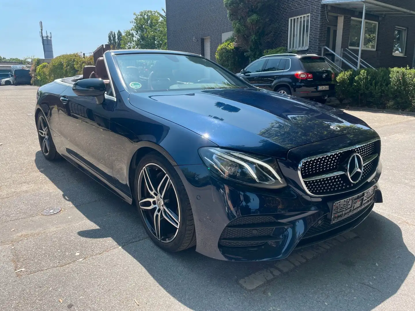 Mercedes-Benz E 200 Cabrio 9G AMG LED NIGHT PAKET NAVI Blauw - 1