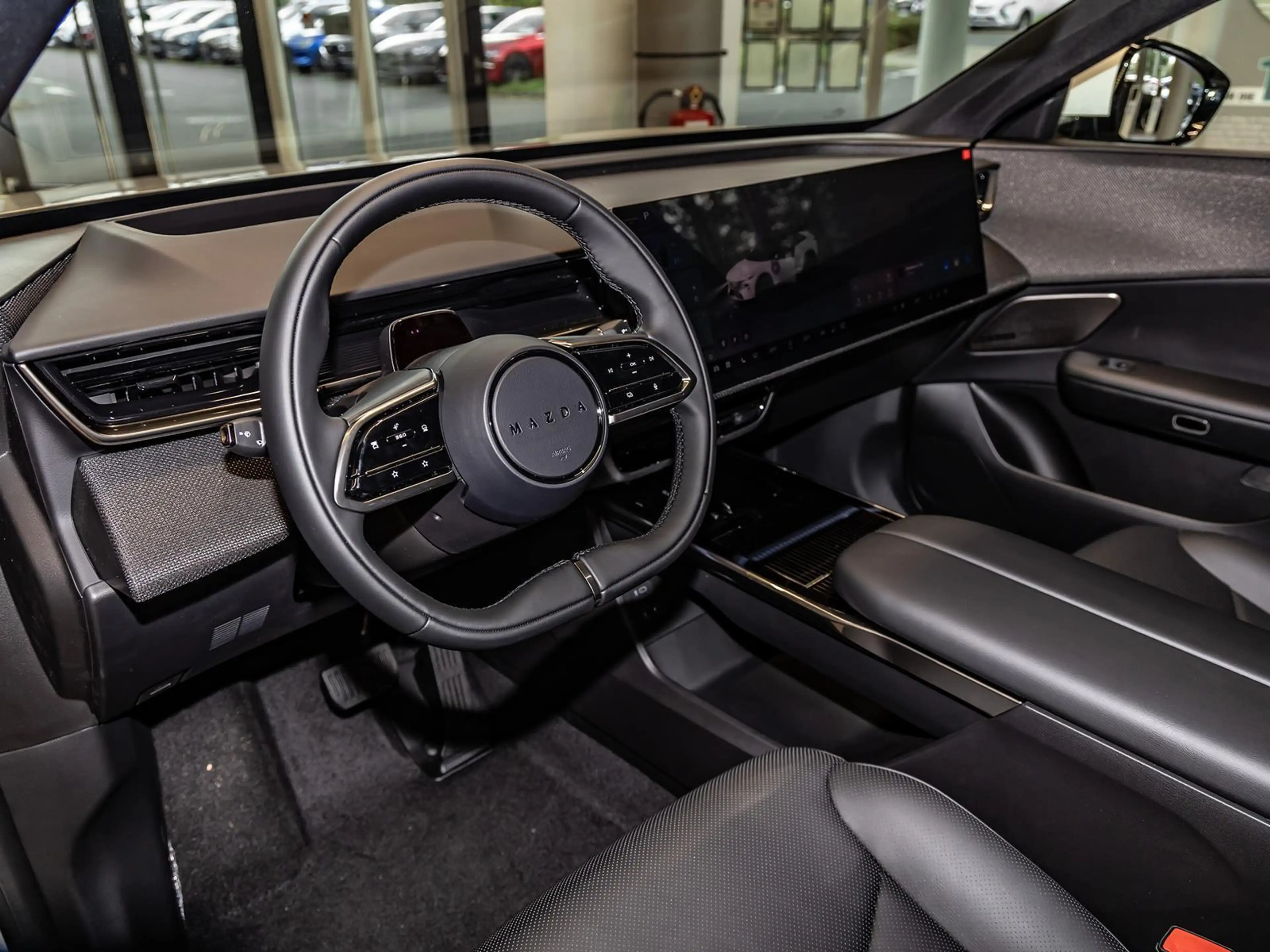 Mazda CX-6e 5WGN EV 258ps 1AT RWD Takumi NAVI SHZ BT — photo 14