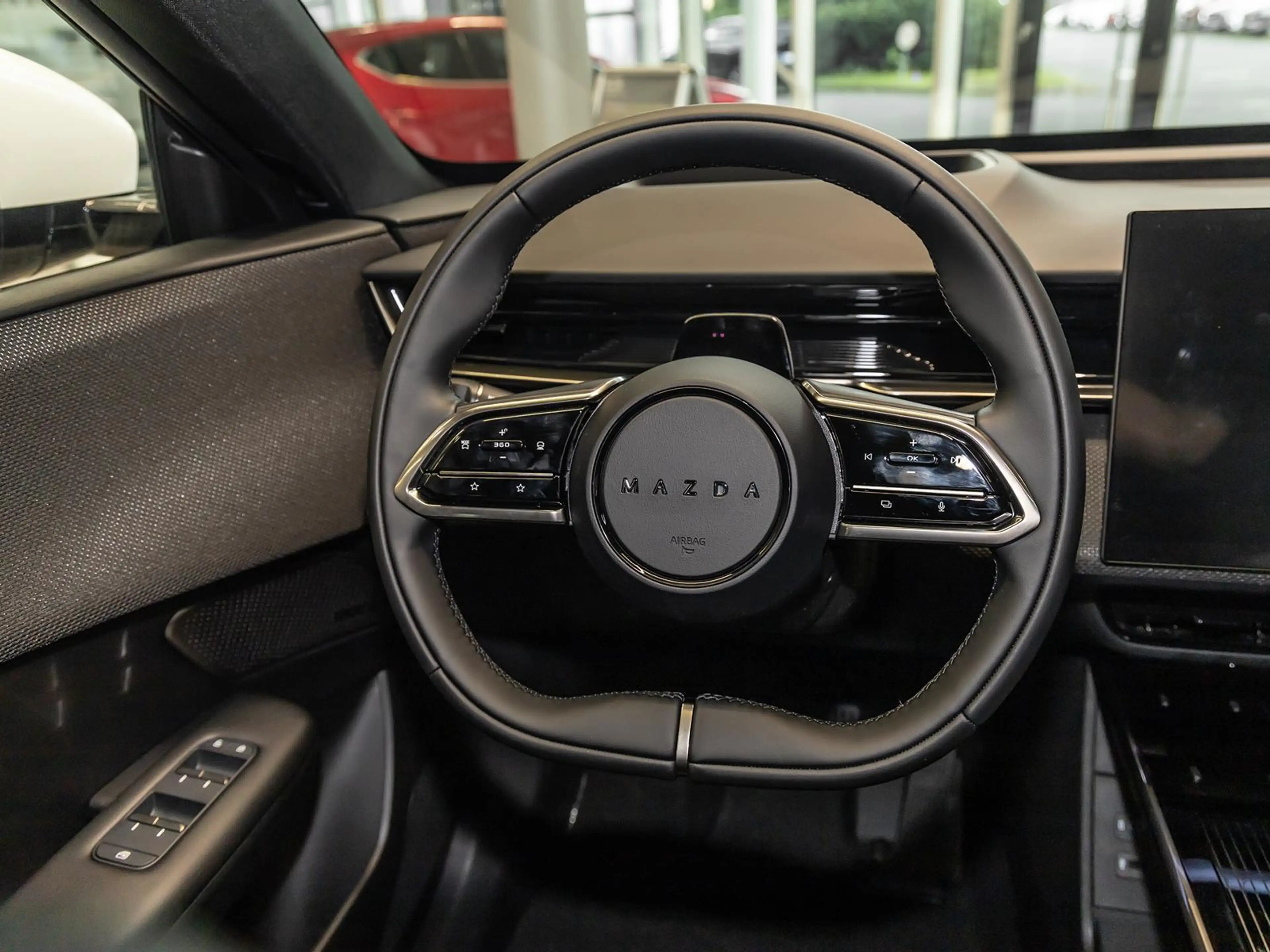 Mazda CX-6e 5WGN EV 258ps 1AT RWD Takumi NAVI SHZ BT — photo 10
