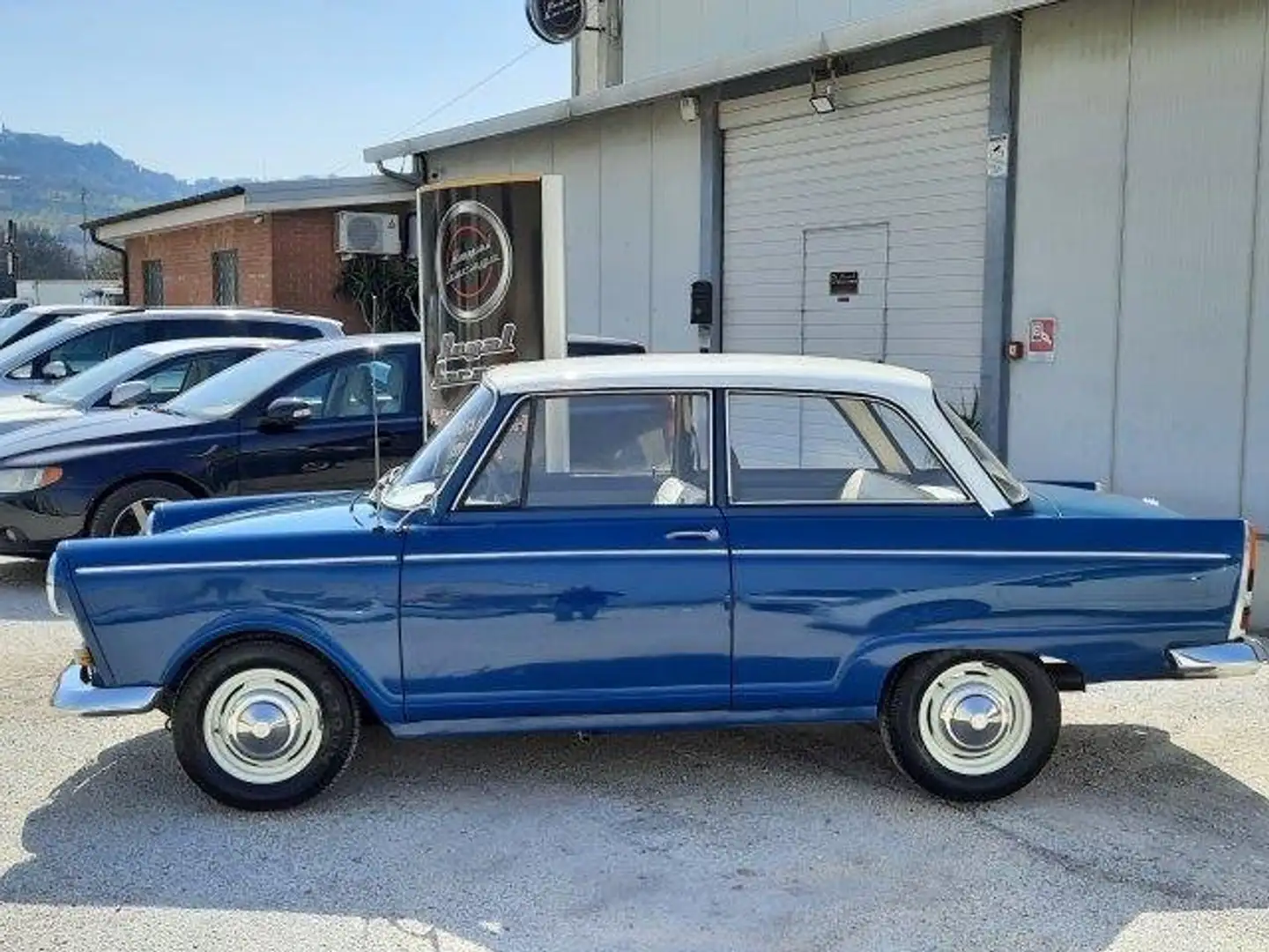 Oldtimer Auto Union DKW f12 coupe' -asi targa oro - Bleu - 2