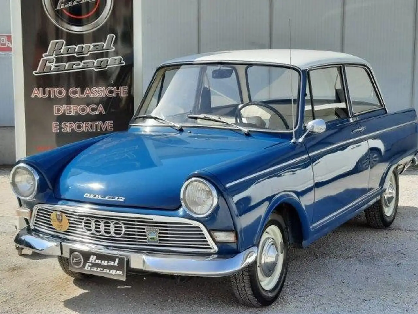 Oldtimer Auto Union DKW f12 coupe' -asi targa oro - Bleu - 1
