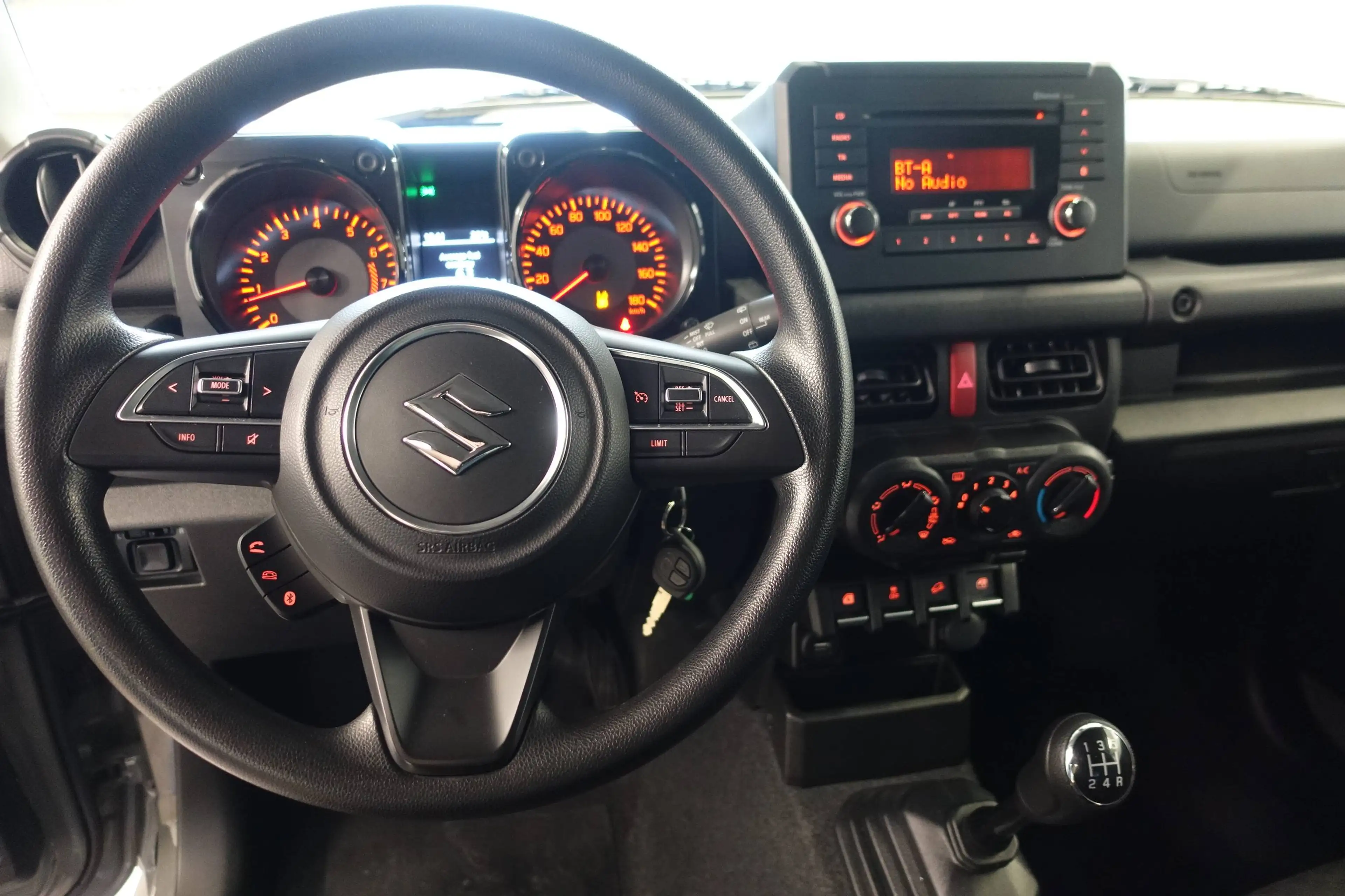 Suzuki Jimny 1.5 VVT Allgrip N1 — photo 4