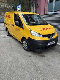 NISSAN NV200