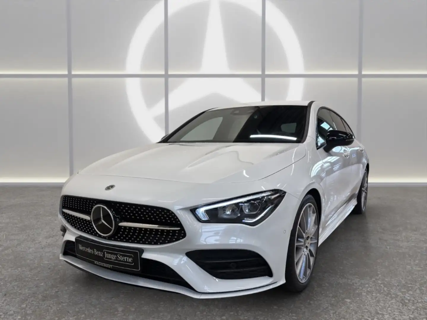 Mercedes-Benz CLA 200 AMG NIGHT+AHK+BUSIN+DISTR Weiß - 2