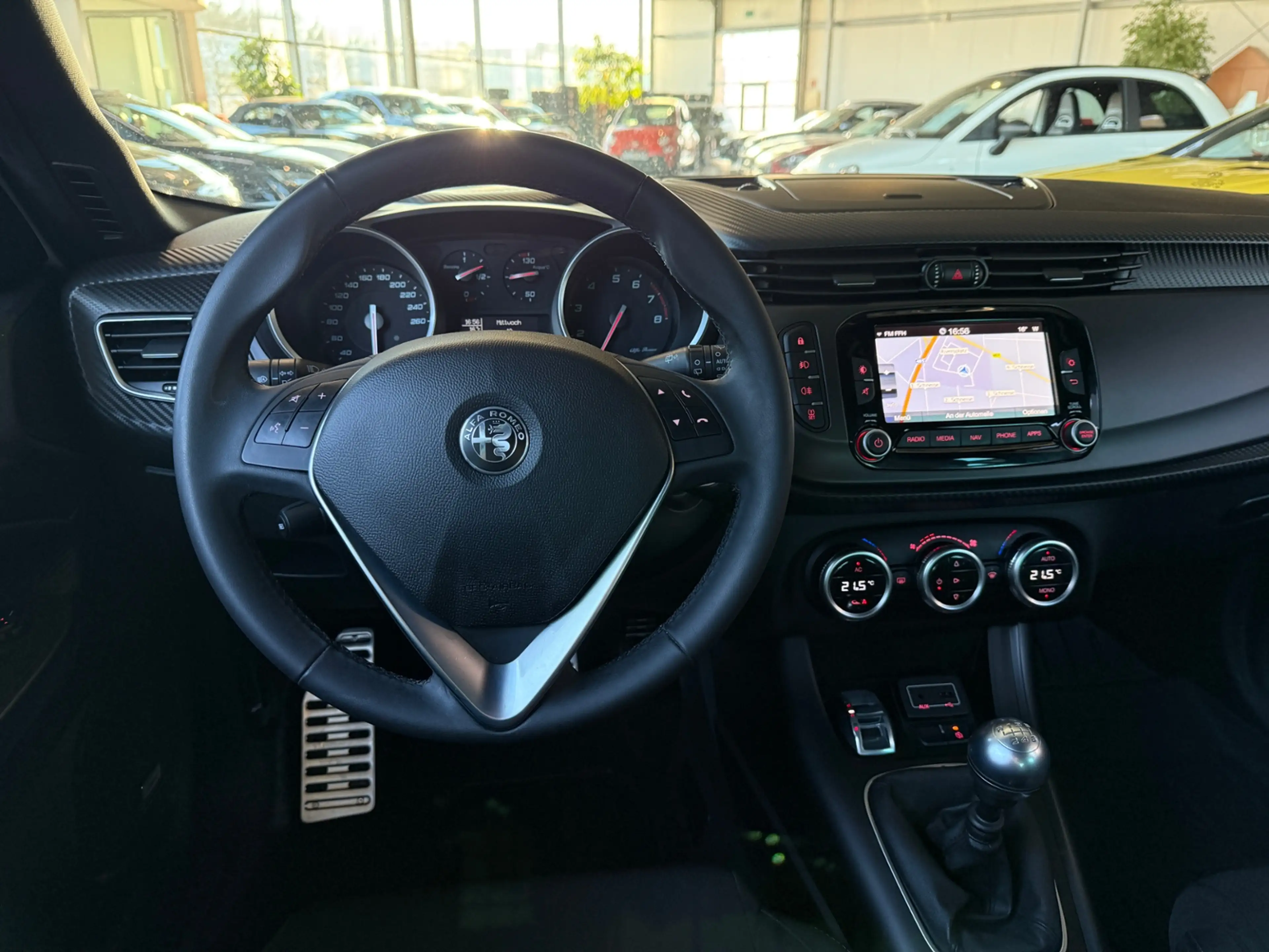Alfa Romeo Giulietta Sport KLIMA NAVI ALU SHZ — photo 13
