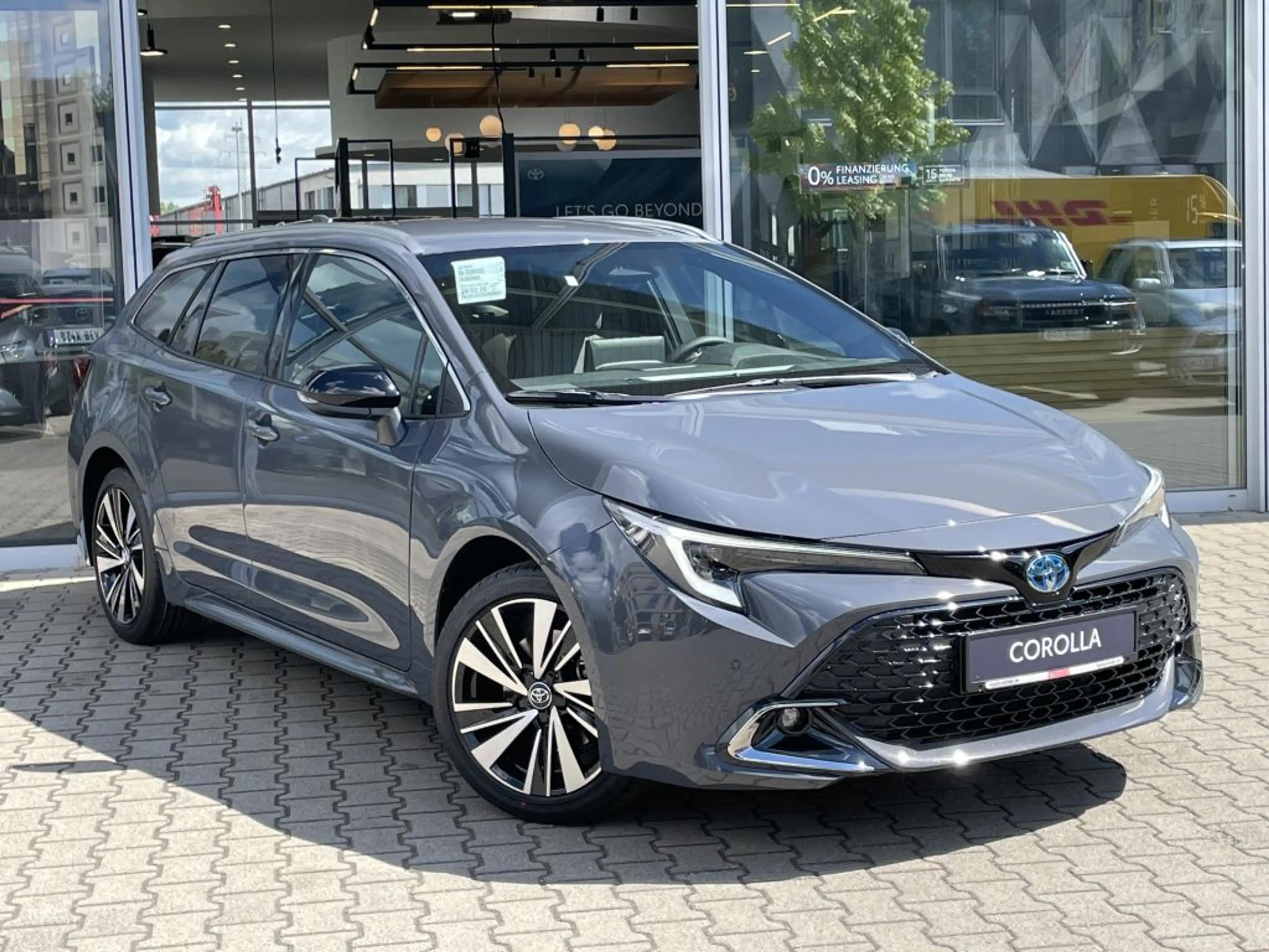 Toyota Corolla 2.0 Hybrid Touring Sports Teamplayer*Technik-P* — photo 3