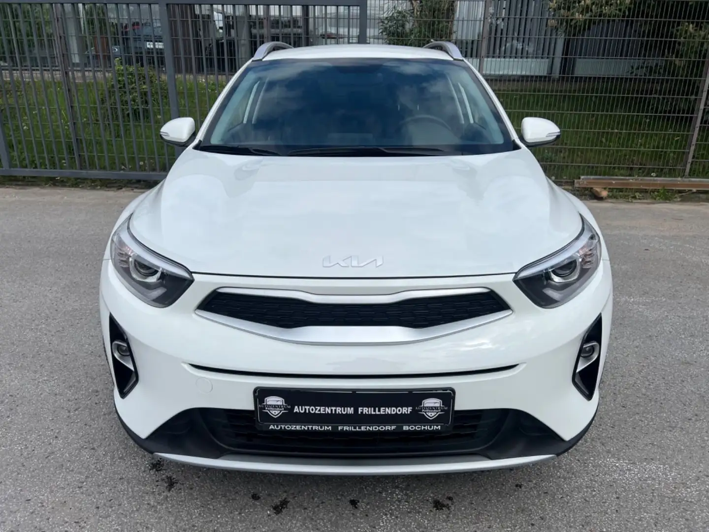 Kia Stonic Spirit AUTOMATIK/KAMERA/LED/WINTERPAKET!! Biały - 2