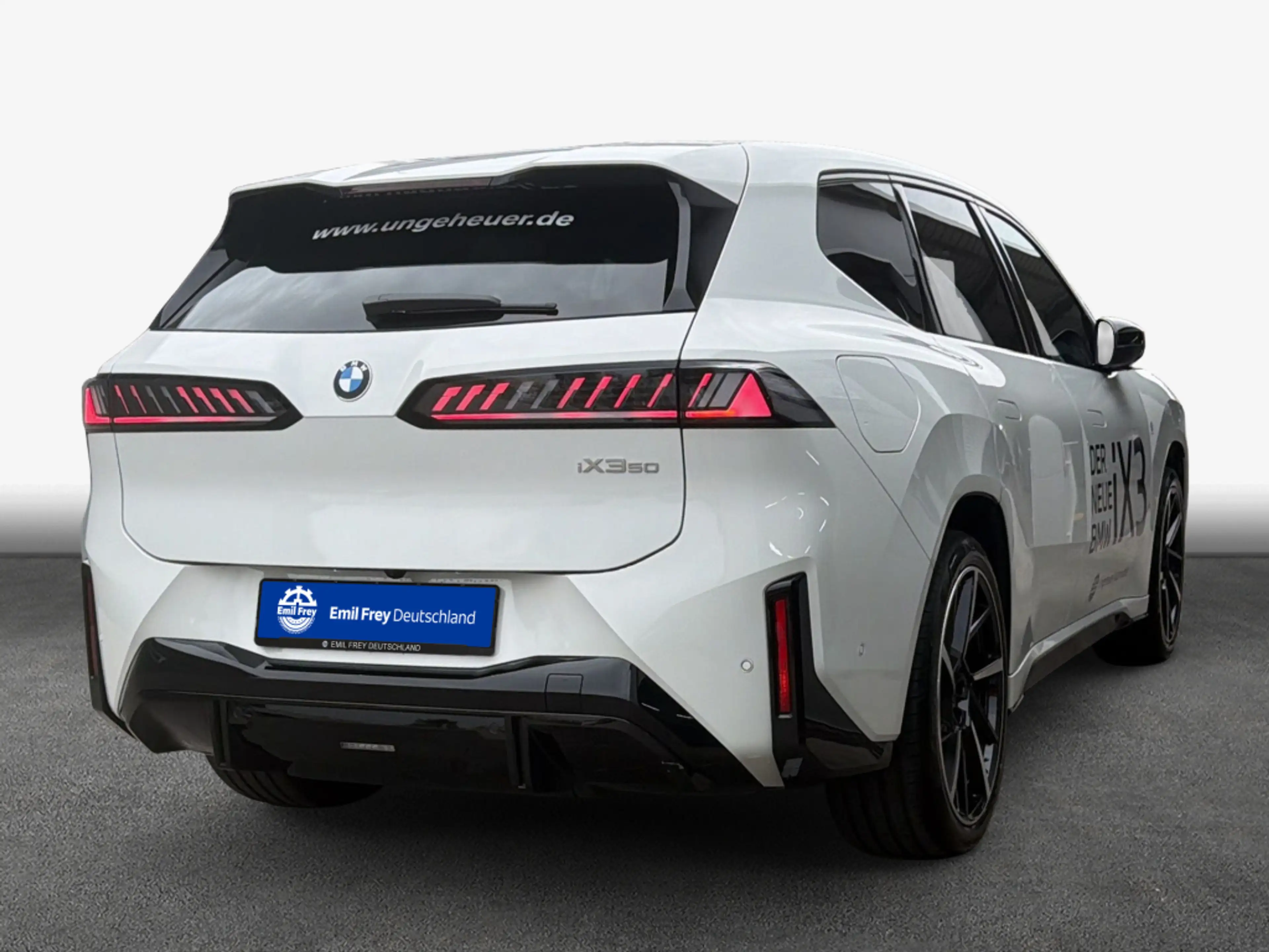 BMW iX3 50 xDrive M-PaketPro AHK Pano HeadUp H&K — photo 2