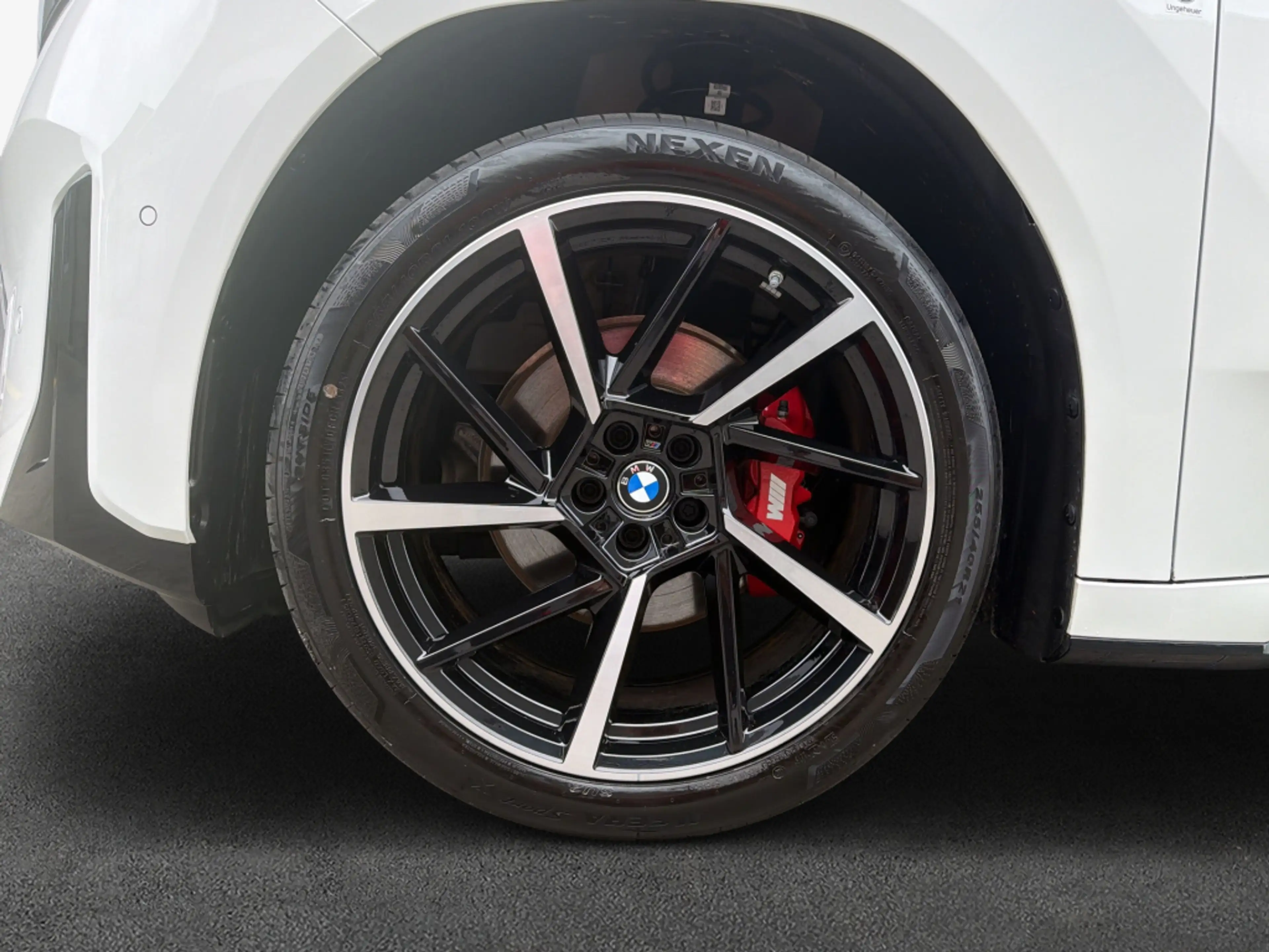 BMW iX3 50 xDrive M-PaketPro AHK Pano HeadUp H&K — photo 8