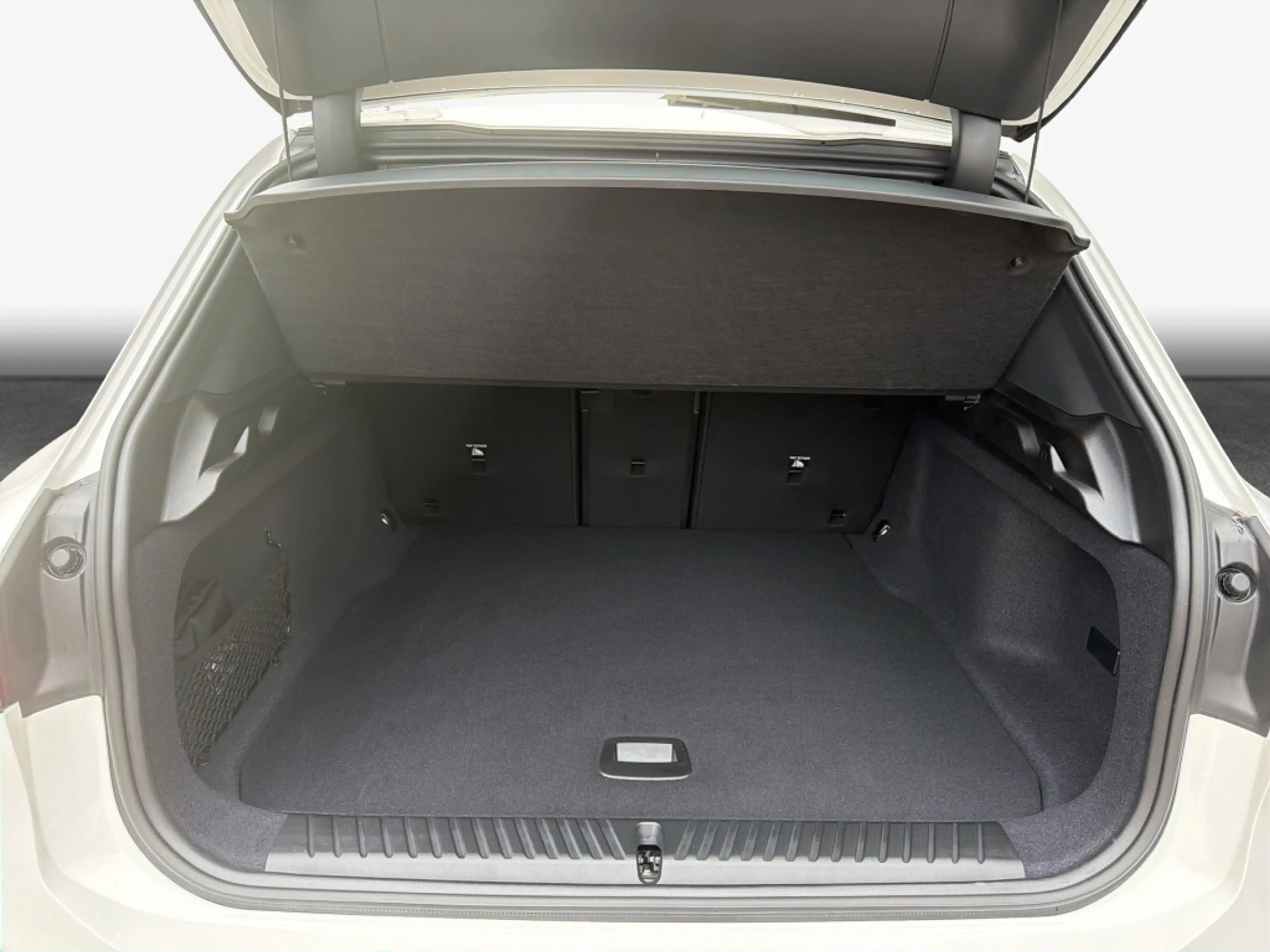 BMW iX3 50 xDrive M-PaketPro AHK Pano HeadUp H&K — photo 9