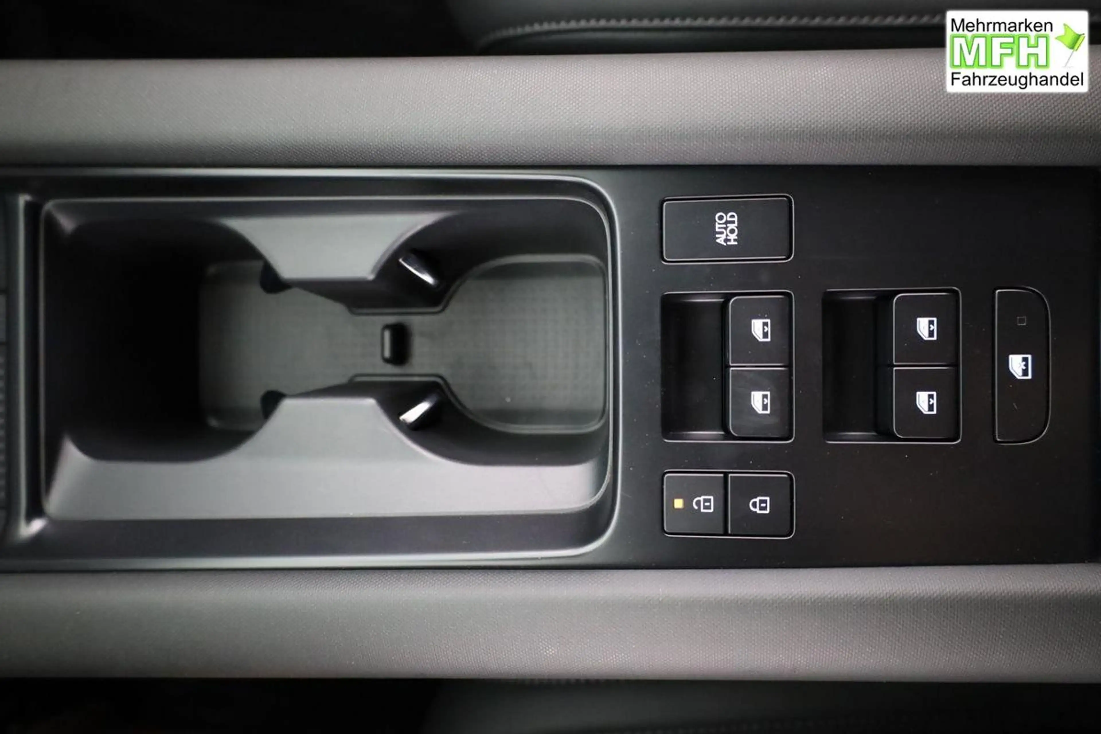 Hyundai IONIQ 6 Top Line Elektro 4WD Top-LINE 4WD, HuD, Navi, M... — photo 7