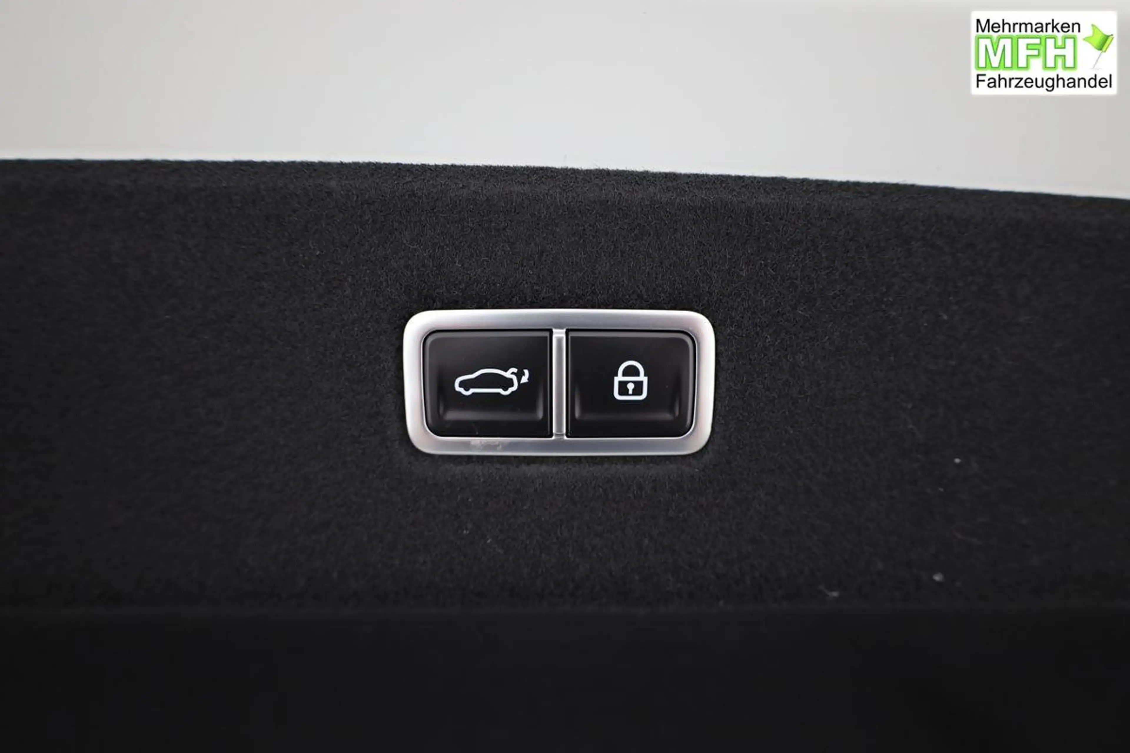 Hyundai IONIQ 6 Top Line Elektro 4WD Top-LINE 4WD, HuD, Navi, M... — photo 14