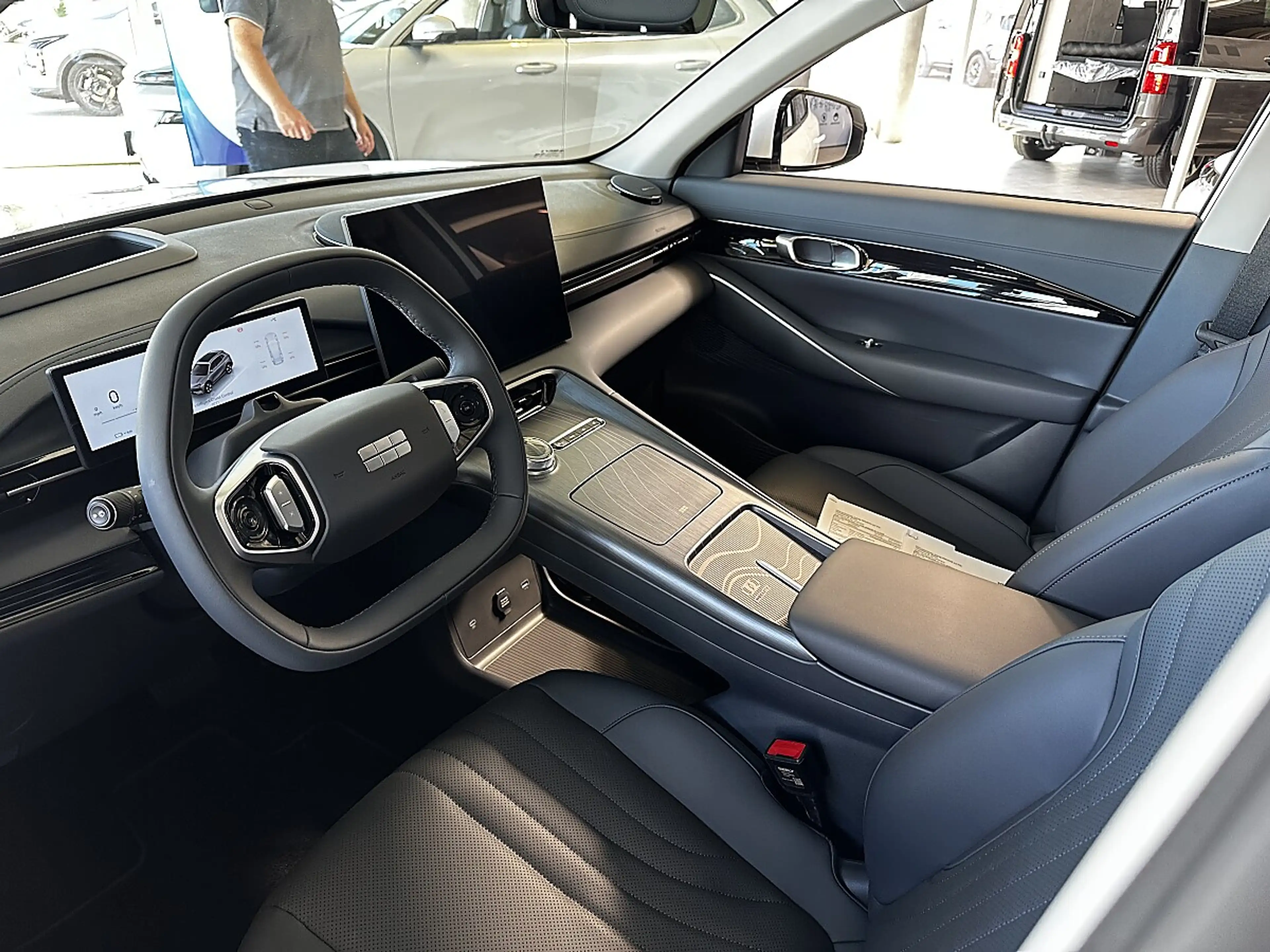 Geely E5 EV MAX 60kWh — photo 4