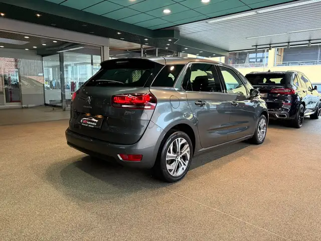 Citroen C4 Picasso view 6