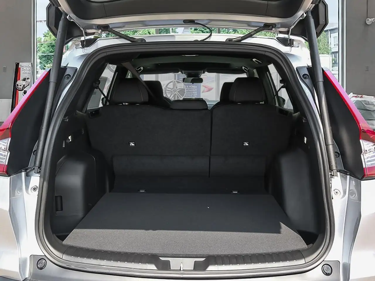 Honda CR-V photo Honda CR-V
