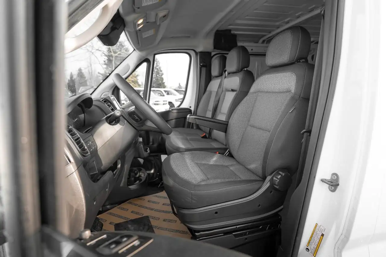 RAM ProMaster 1500 снимка RAM ProMaster 1500