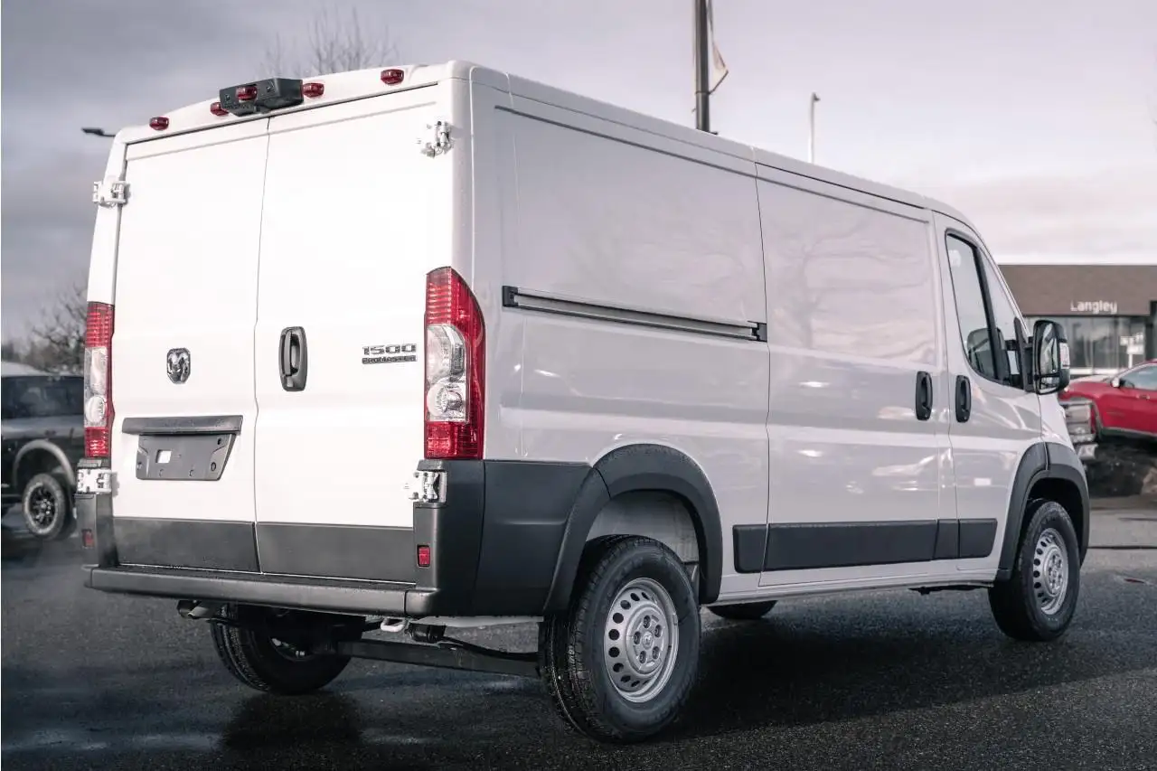 RAM ProMaster 1500 снимка RAM ProMaster 1500