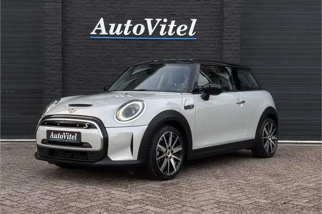 MINI Cooper SE Mini 33 kWh | Sportstoelen | Apple Carplay | LED |