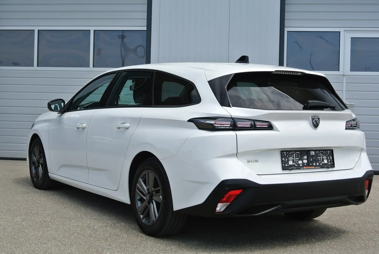 Peugeot 308 SW1.5 BlueHDI 130 S&S ACTIVE PACK * Weiß - 2